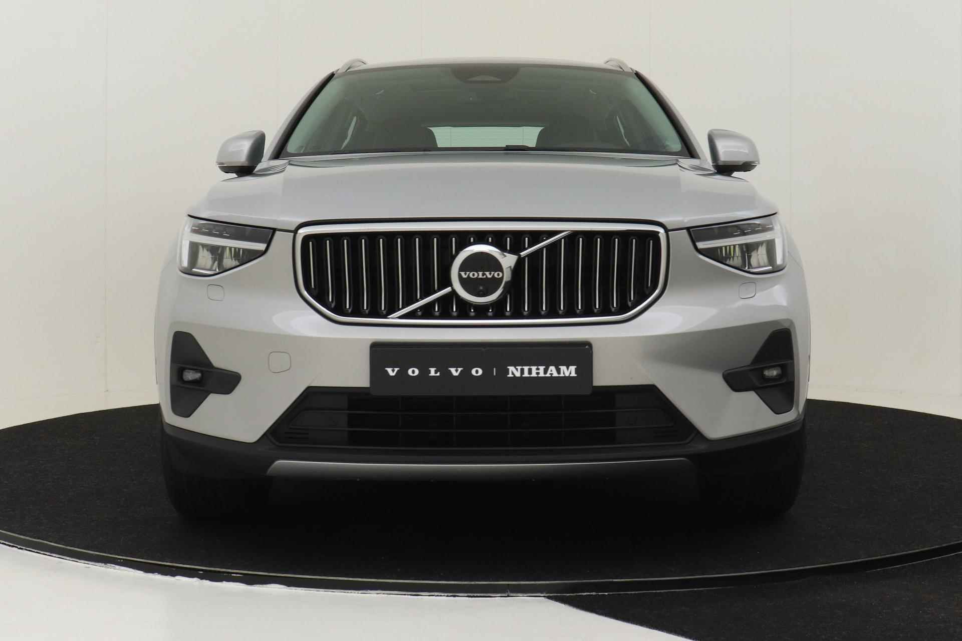 Volvo XC40 B3 (M-HYBRID) PLUS BRIGHT -PANO.DAK|LEDER|360CAM|TREKHAAK|STANDKACHEL|ADAP.LED - 9/62