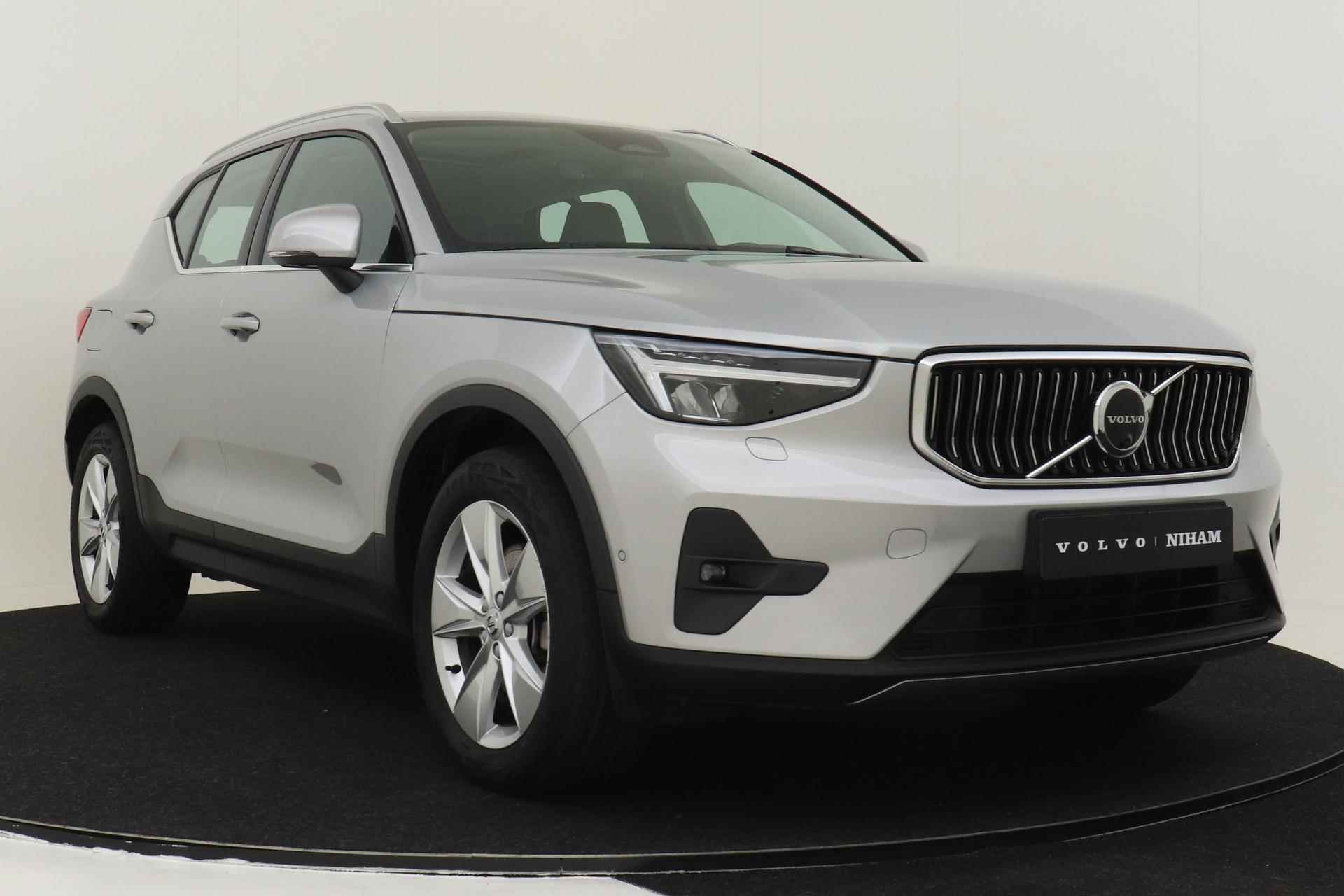 Volvo XC40 B3 (M-HYBRID) PLUS BRIGHT -PANO.DAK|LEDER|360CAM|TREKHAAK|STANDKACHEL|ADAP.LED - 11/62