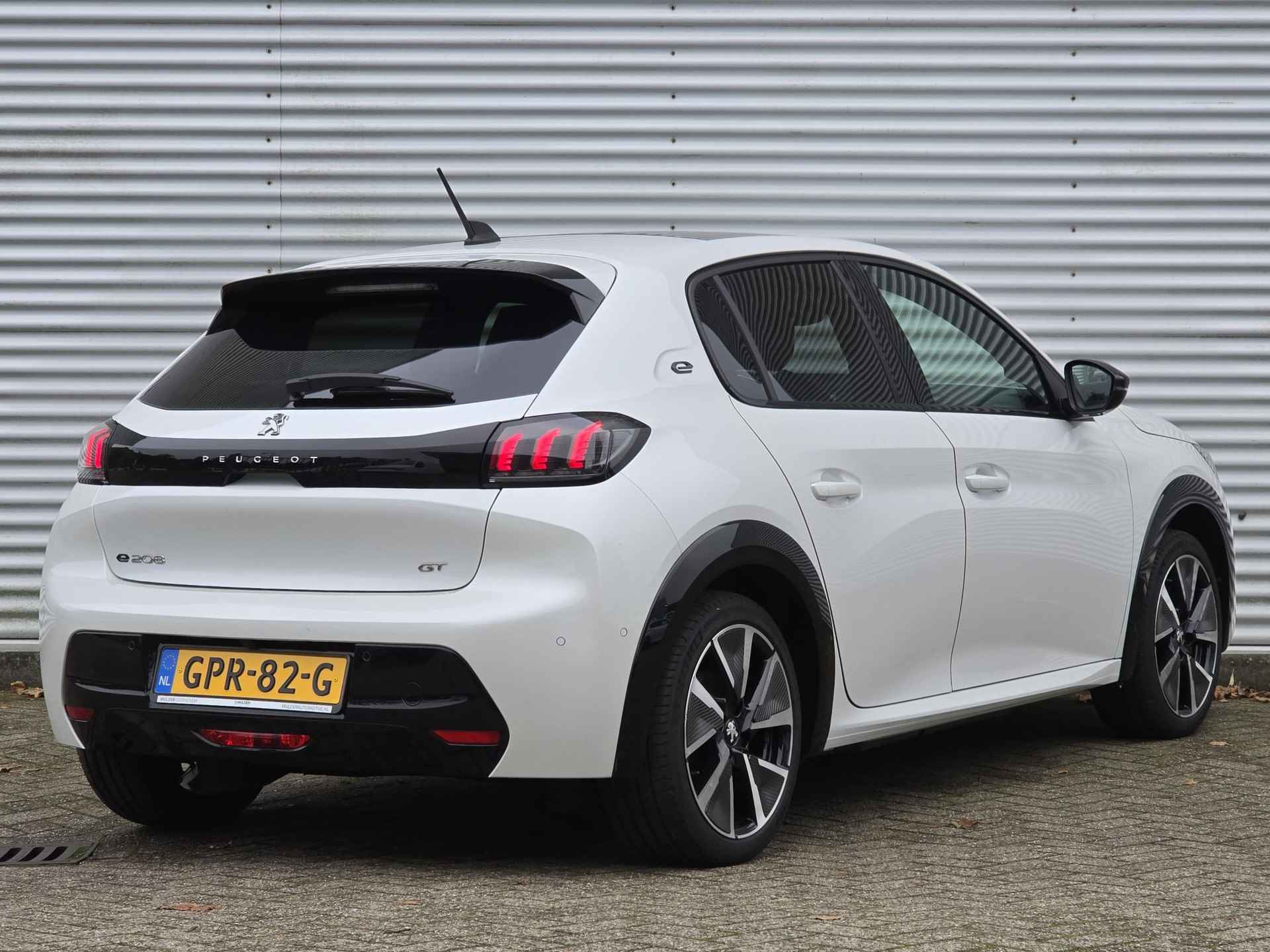 Peugeot e-208 5-deurs GT EV 3-FASEN 50kWh 136pk AUTOMAAT | PANODAK | NAVI | STOELVERW. | ADAPTIVE CRUISE | CAMERA | DODEHOEKBEW. | DAB+ | LM-VELGEN 17" | - 3/65