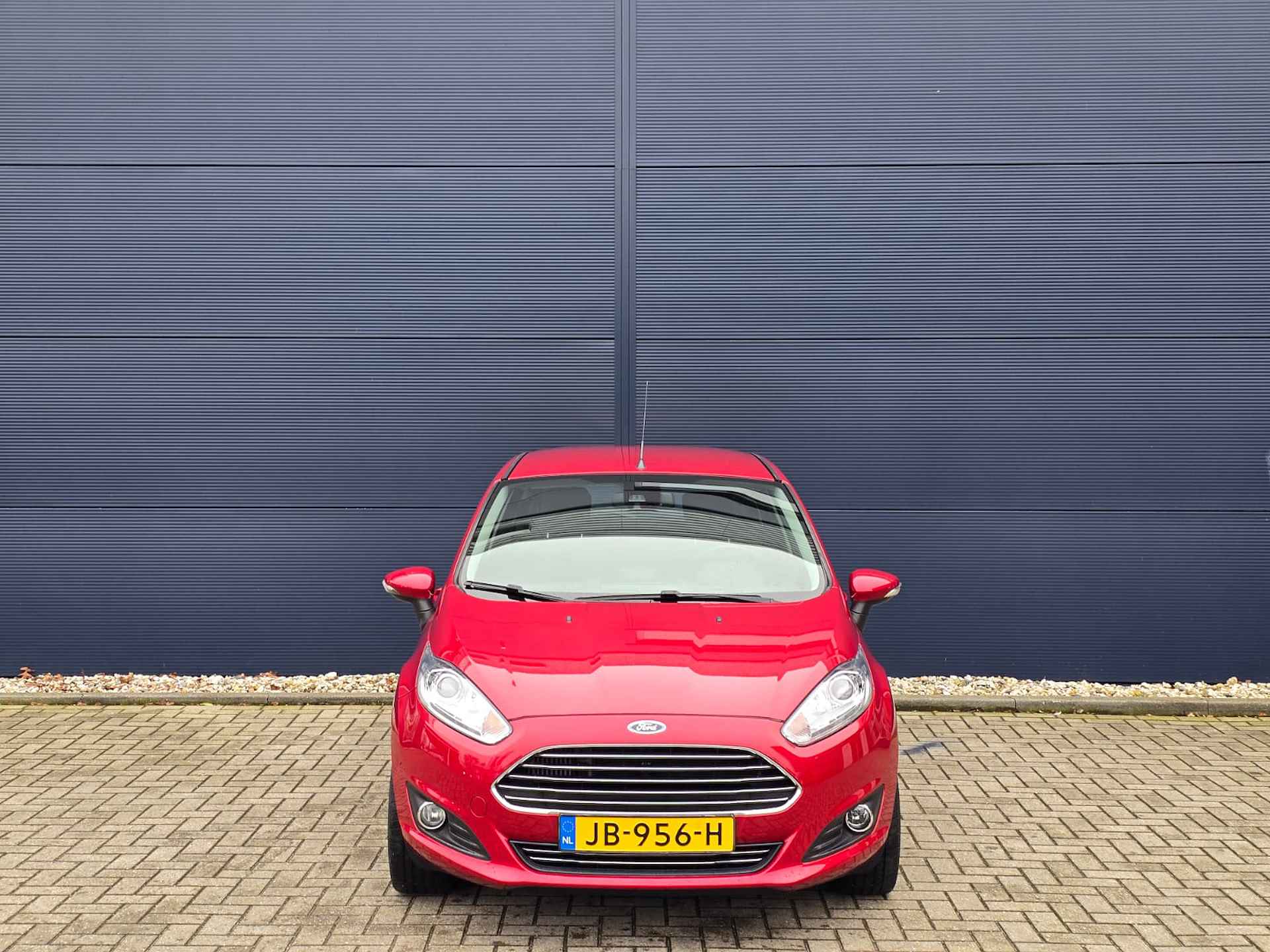 Ford Fiesta 1.0 EcoBoost 100PK 5D  Titanium I Navigatie I Climate Control I Cruise Control - 6/22