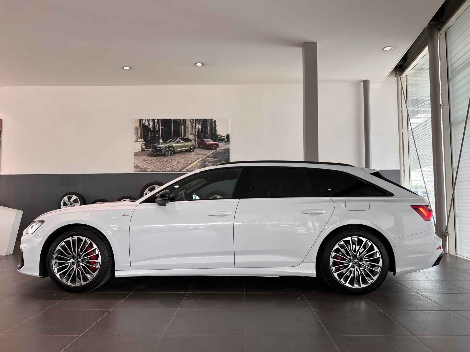 Audi A6 Avant 55 TFSI e quattro S edition Competition - 5/29