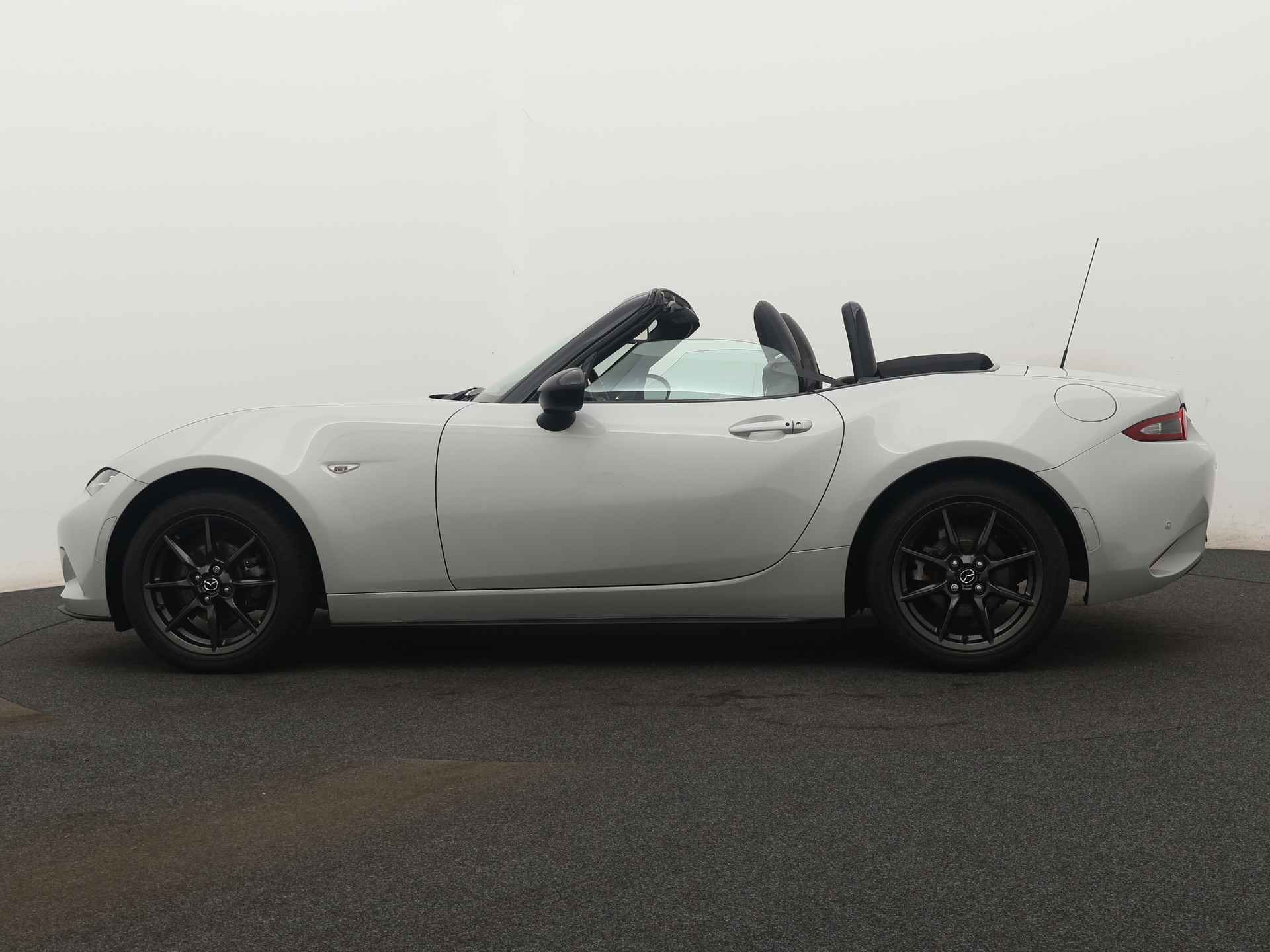 Mazda MX-5 1.5 SkyActiv-G 131 GT-M - 3/42