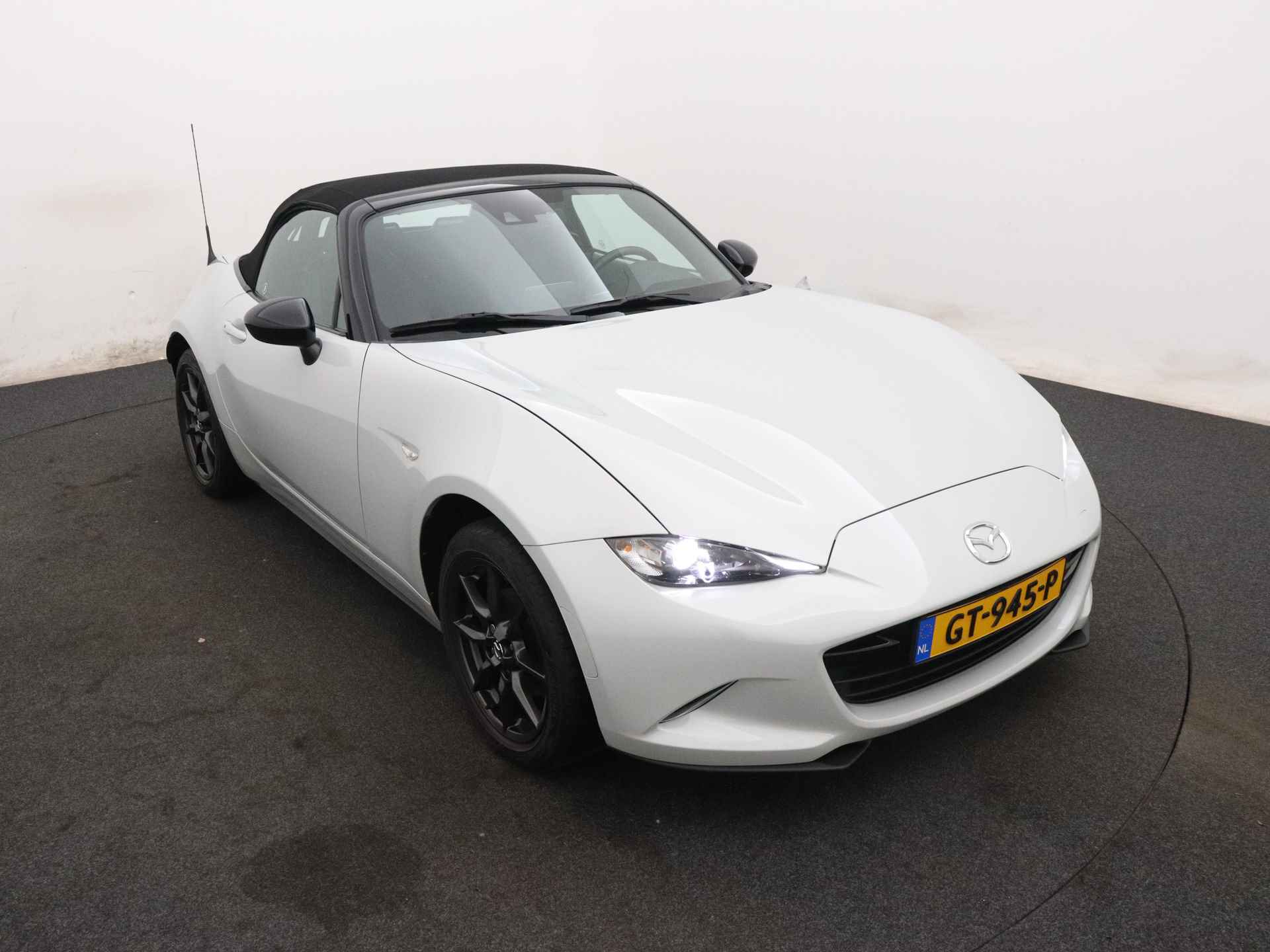 Mazda MX-5 1.5 SkyActiv-G 131 GT-M - 39/42