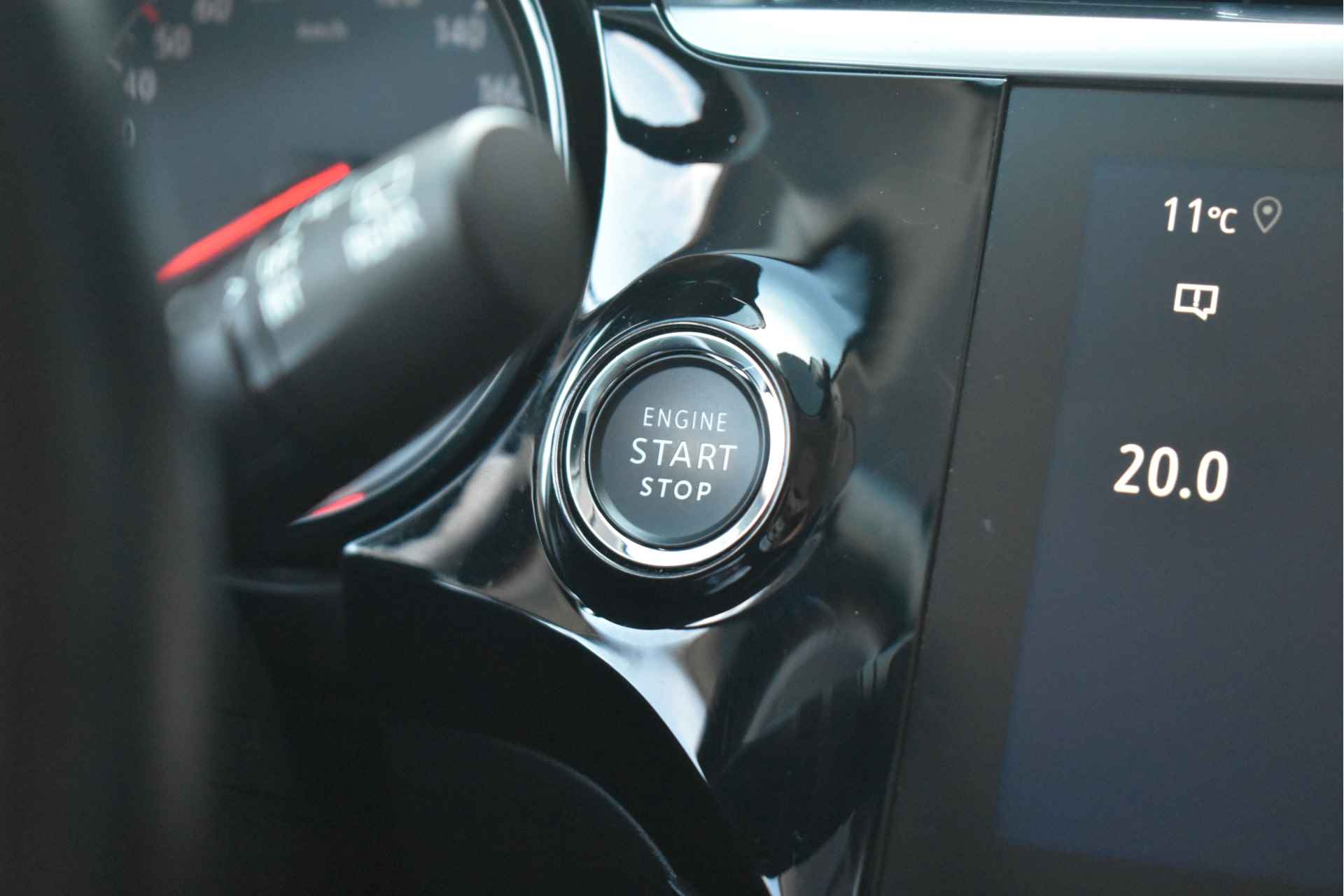 Opel Corsa 1.2 Turbo Elegance 100pk | Navigatie | Premium Pakket | Climate Control | Achteruitrijcamera | Parkeersensoren | Keyless Entry & - 21/43