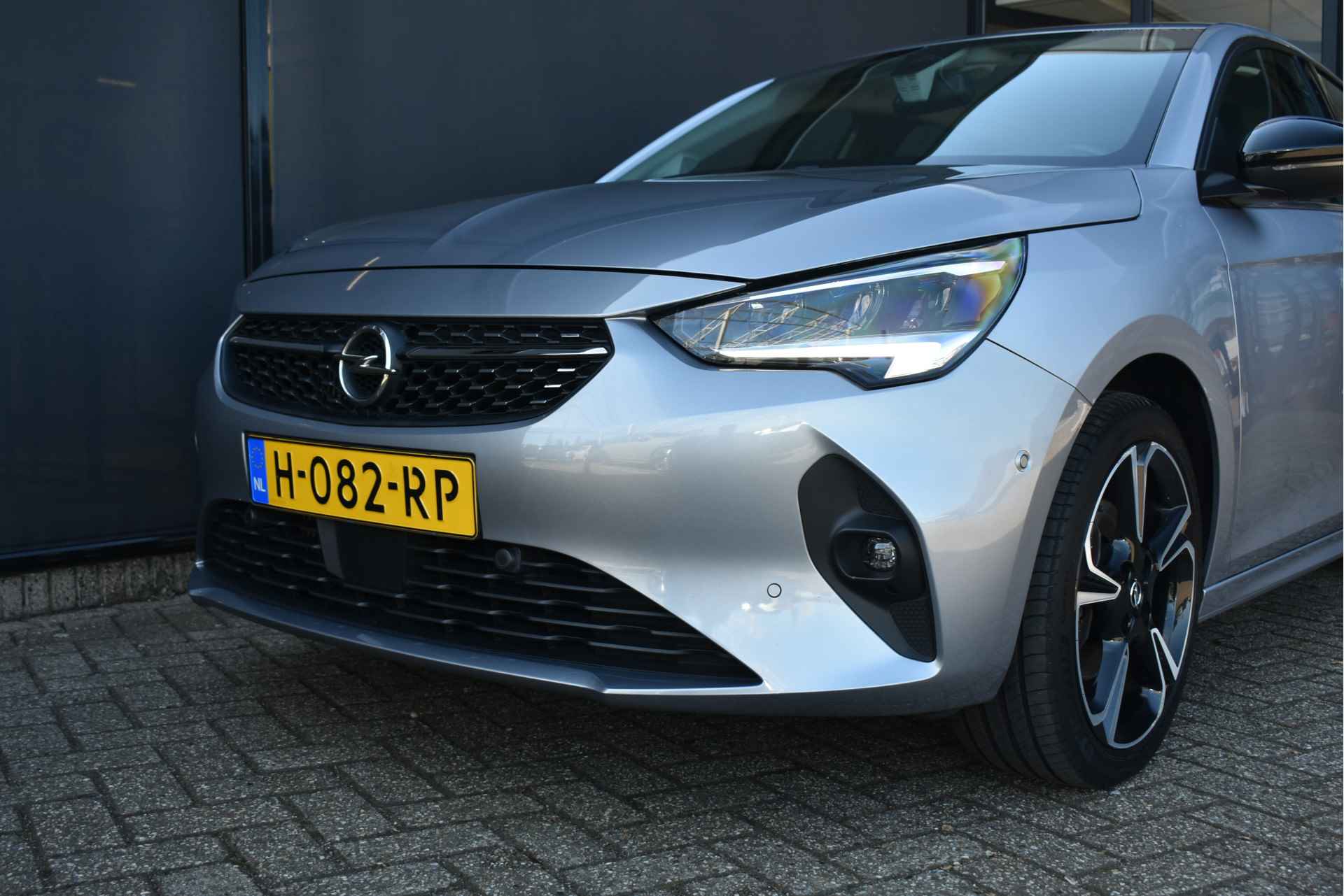 Opel Corsa 1.2 Turbo Elegance 100pk | Navigatie | Premium Pakket | Climate Control | Achteruitrijcamera | Parkeersensoren | Keyless Entry & - 35/43