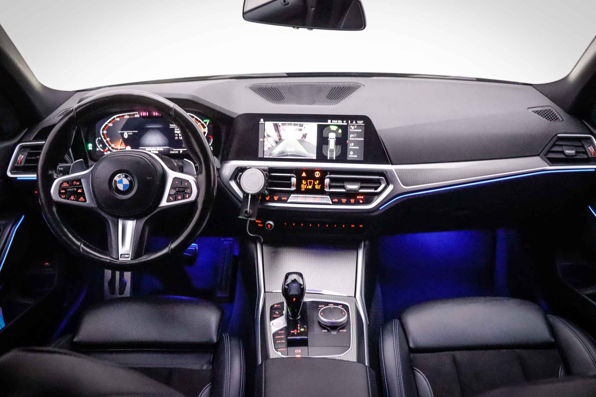 BMW 3 Serie Touring 330iA M-SPORT High Executive FULL LED/CAMERA/ACC/CARPLAY/STOELVERW./NAVI/ELEK TREKHAAK/LMV 18'' - 16/27