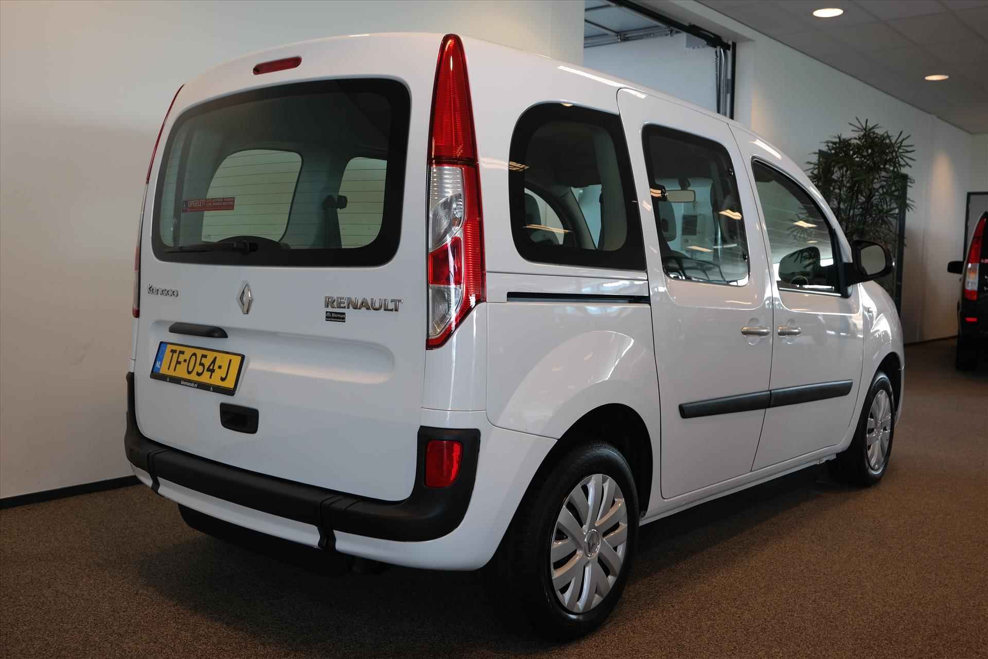 Renault Kangoo Rolstoelauto Automaat - 12/24