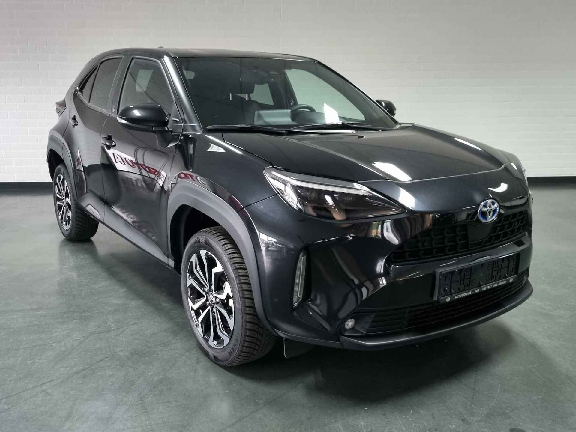 Toyota Yaris Cross 1.5 Hybrid Team-D / PDC v+a / BSM - 3/74