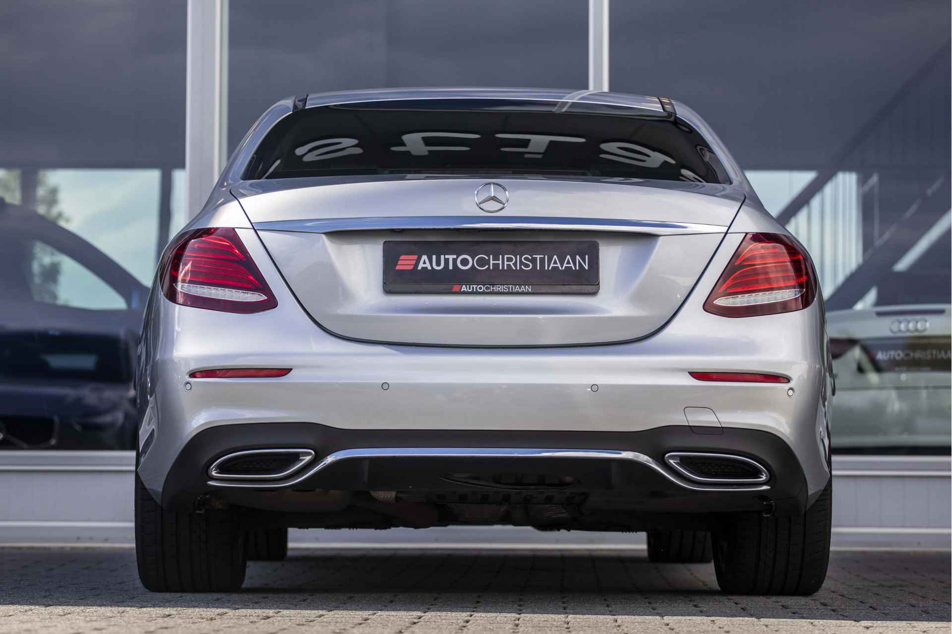 Mercedes-Benz E-Klasse 220 d Prestige | Pano | E-Trekhaak | NL Auto | Burmester | 19" - 4/42