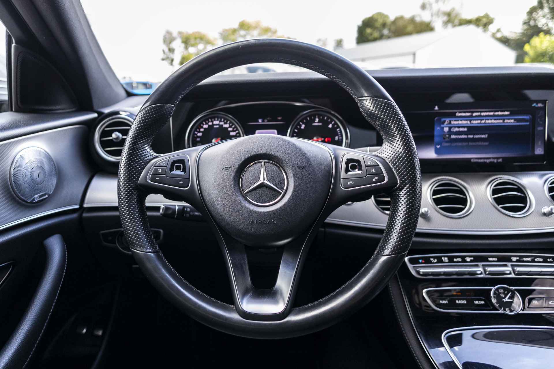 Mercedes-Benz E-Klasse 220 d Prestige | Pano | E-Trekhaak | NL Auto | Burmester | 19" - 7/42