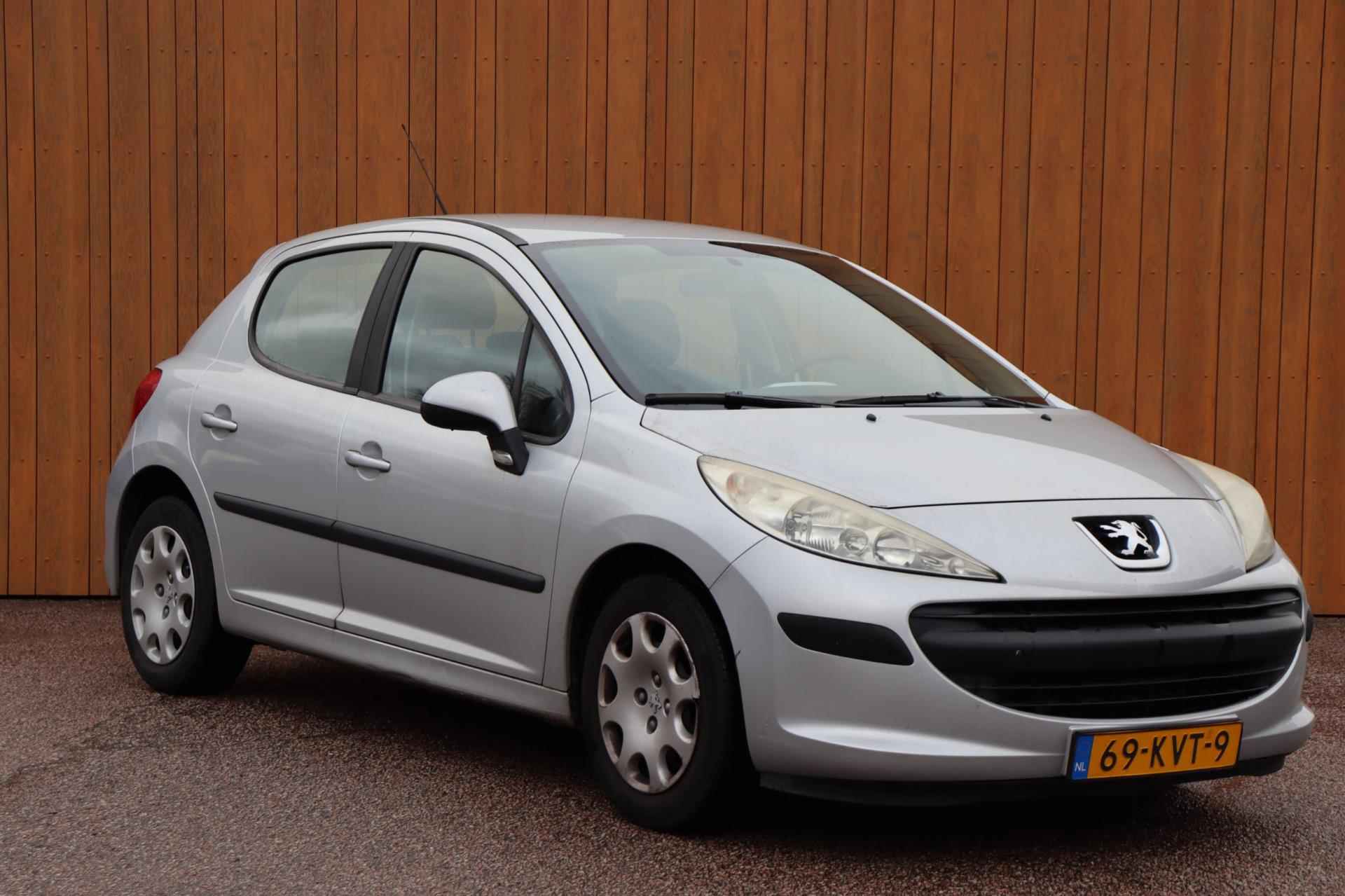 Peugeot 207 1.4 XR met nw. apk + koppeling - 2/19