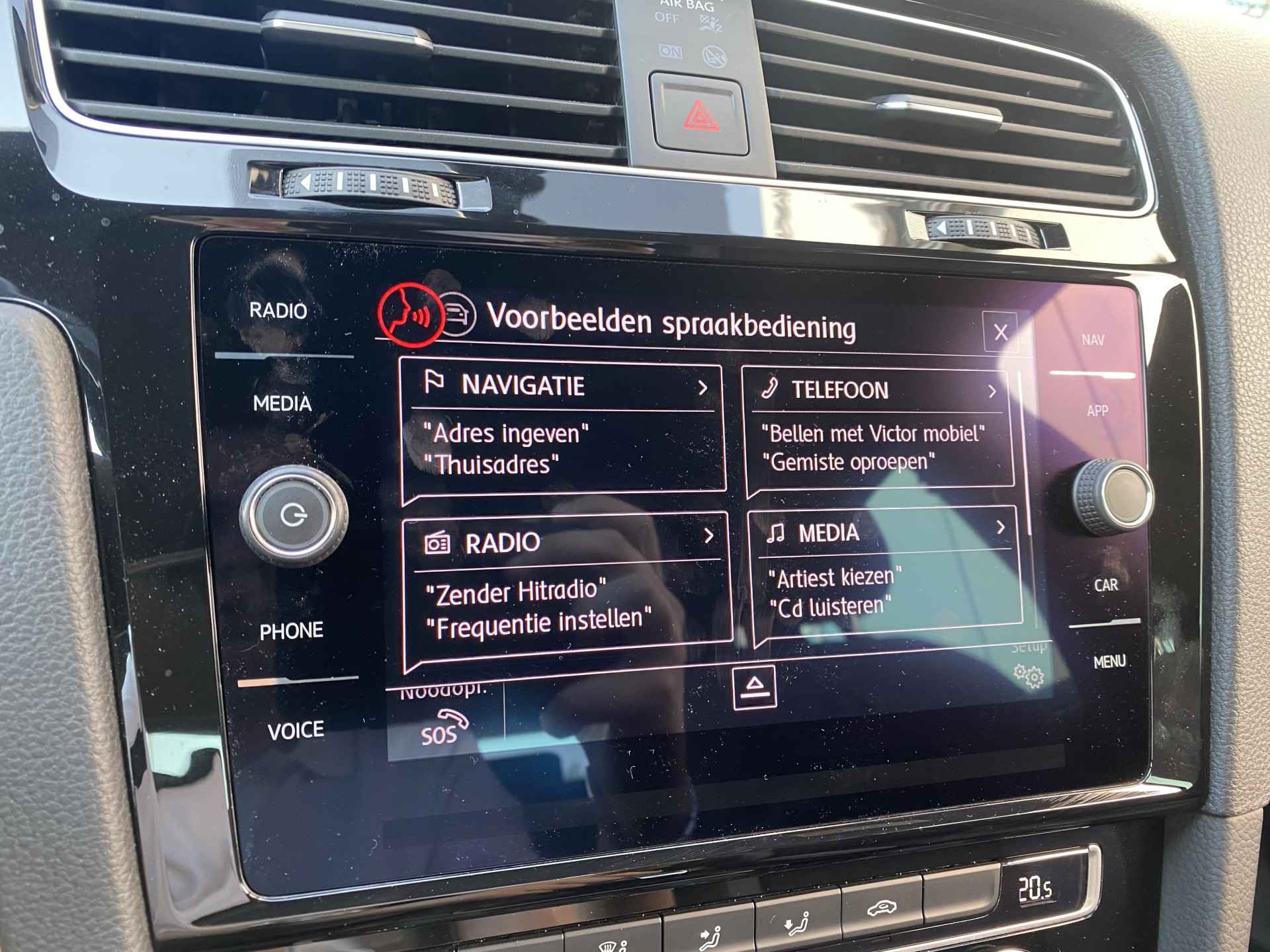 Volkswagen GOLF Variant 1.5 TSI 2x R-Line / AUTOMAAT/ PARK. SENSOREN/ LED/ DIGITAL DASHBOARD/ ADAPT. CRUISE/ APP CONNECT/ NAVI/ CLIMA/ DAB/ 17" LMV/ - 18/26