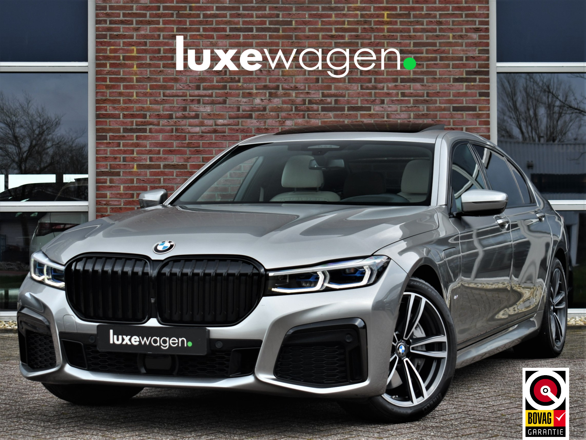 BMW 7 Serie 745Le xDrive M-Sport LoungePack B&W Skylounge TV 4wielbest Softclose bij viaBOVAG.nl