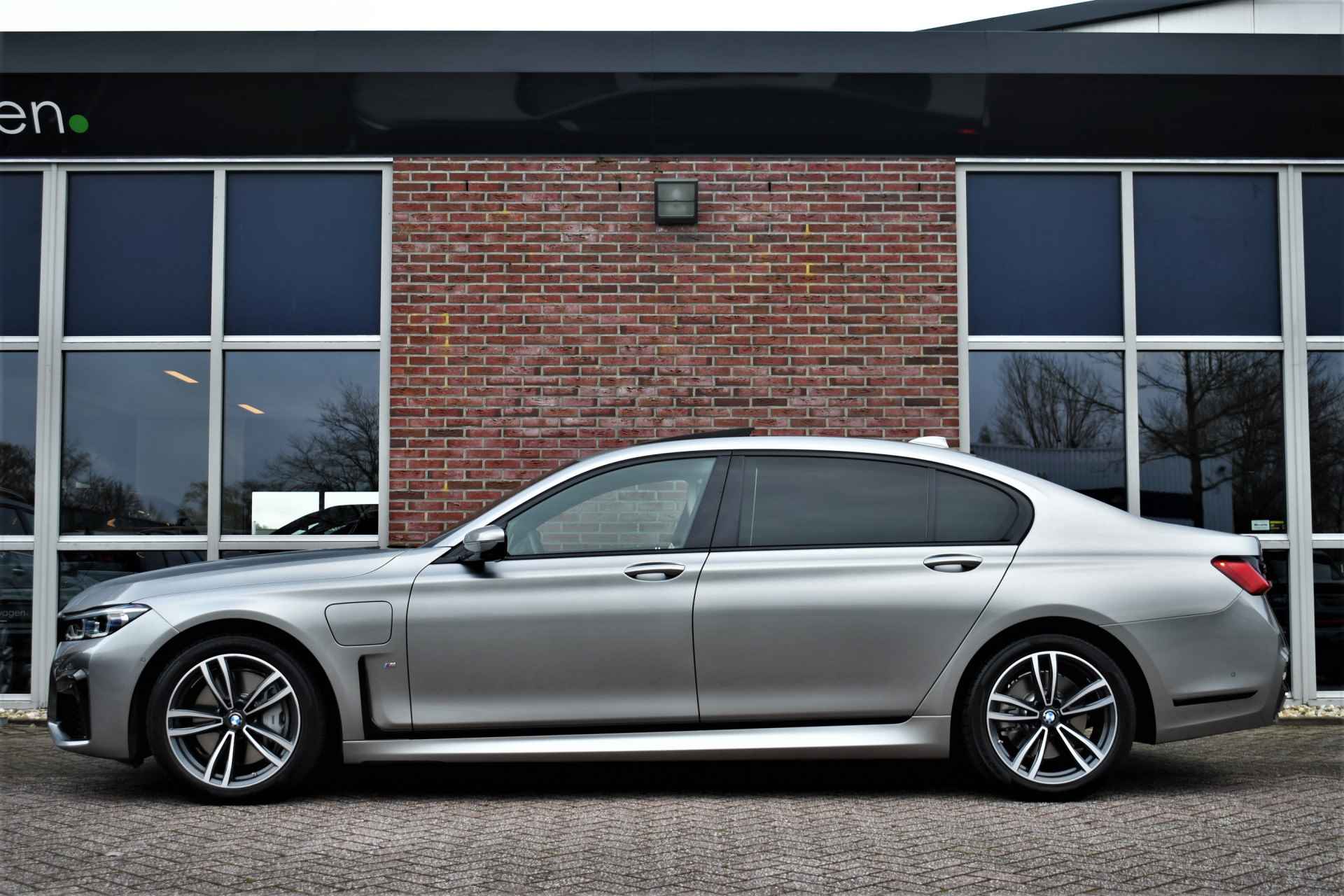 BMW 7 Serie 745Le xDrive M-Sport LoungePack B&W Skylounge TV 4wielbest Softclose - 57/123