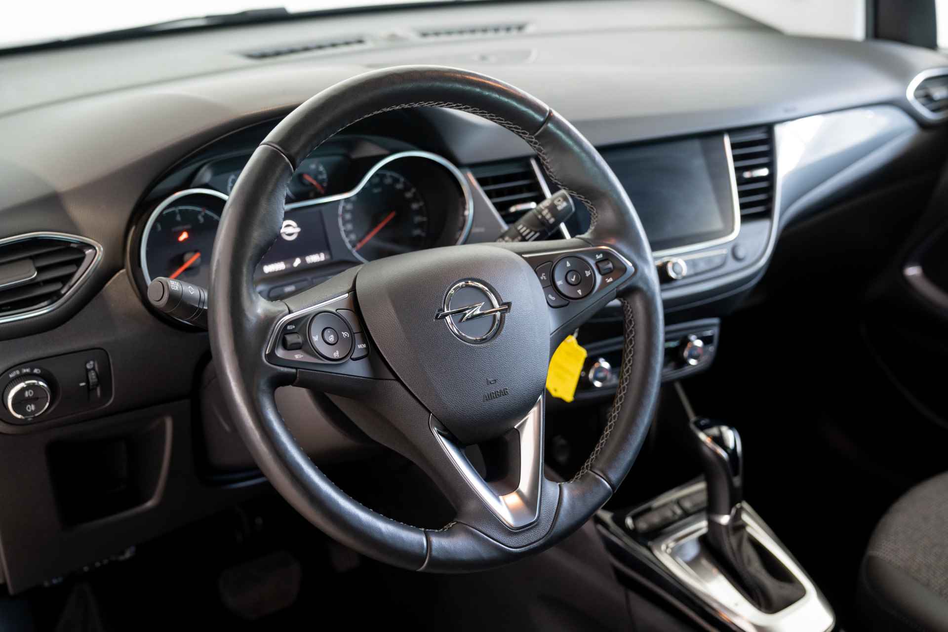 Opel Crossland 1.2 Turbo Elegance | Automaat | Verwarmd voorraam | Stoel en Stuurverwarming | Camera | Comfort Stoel | - 13/37