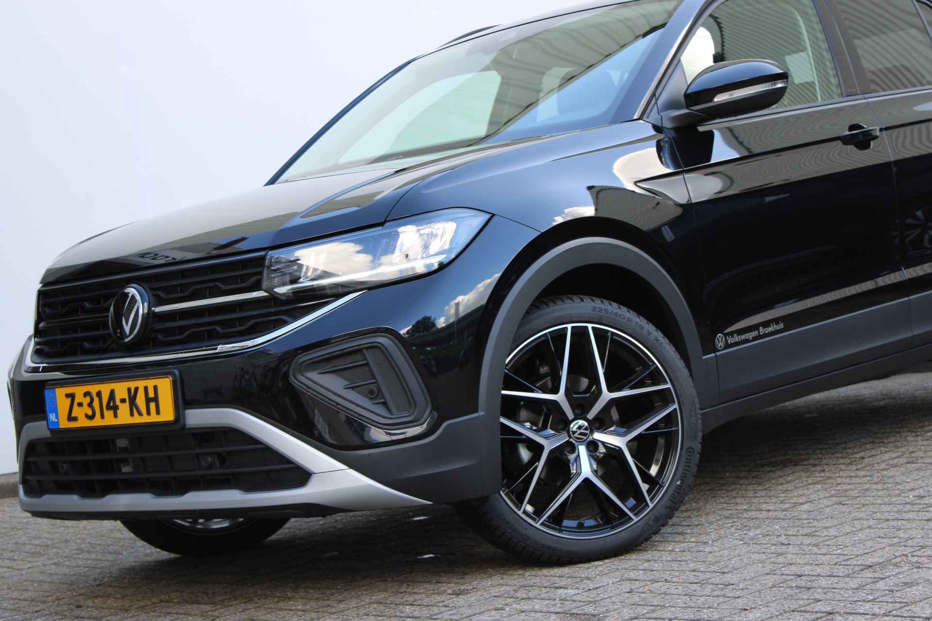 Volkswagen T-Cross Life Edition | Navi | LED | Camera | 19'' Velgen | Stoelverwarming | Keyless - 7/46