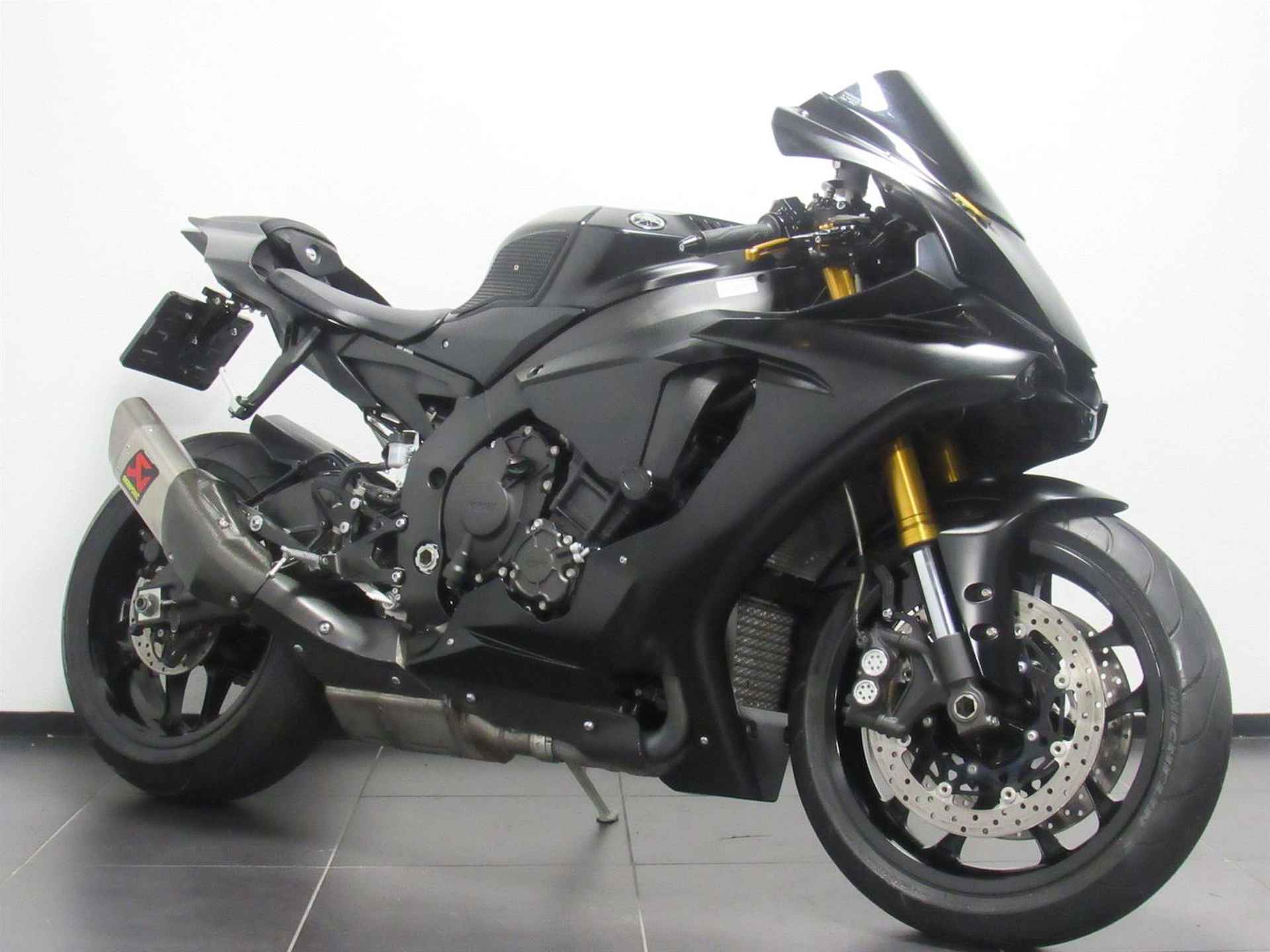 Yamaha YZF R1 - 2018 - 2/16