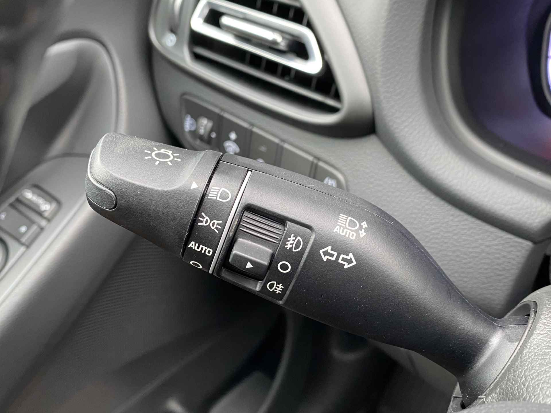 Hyundai i30 Wagon 1.0 T-GDI 120pk MHEV Comfort Smart | Camera | Climate | Keyless | NL. Auto | Full Led | Navigatie | 16" Lichtmetaal | Park - 17/29