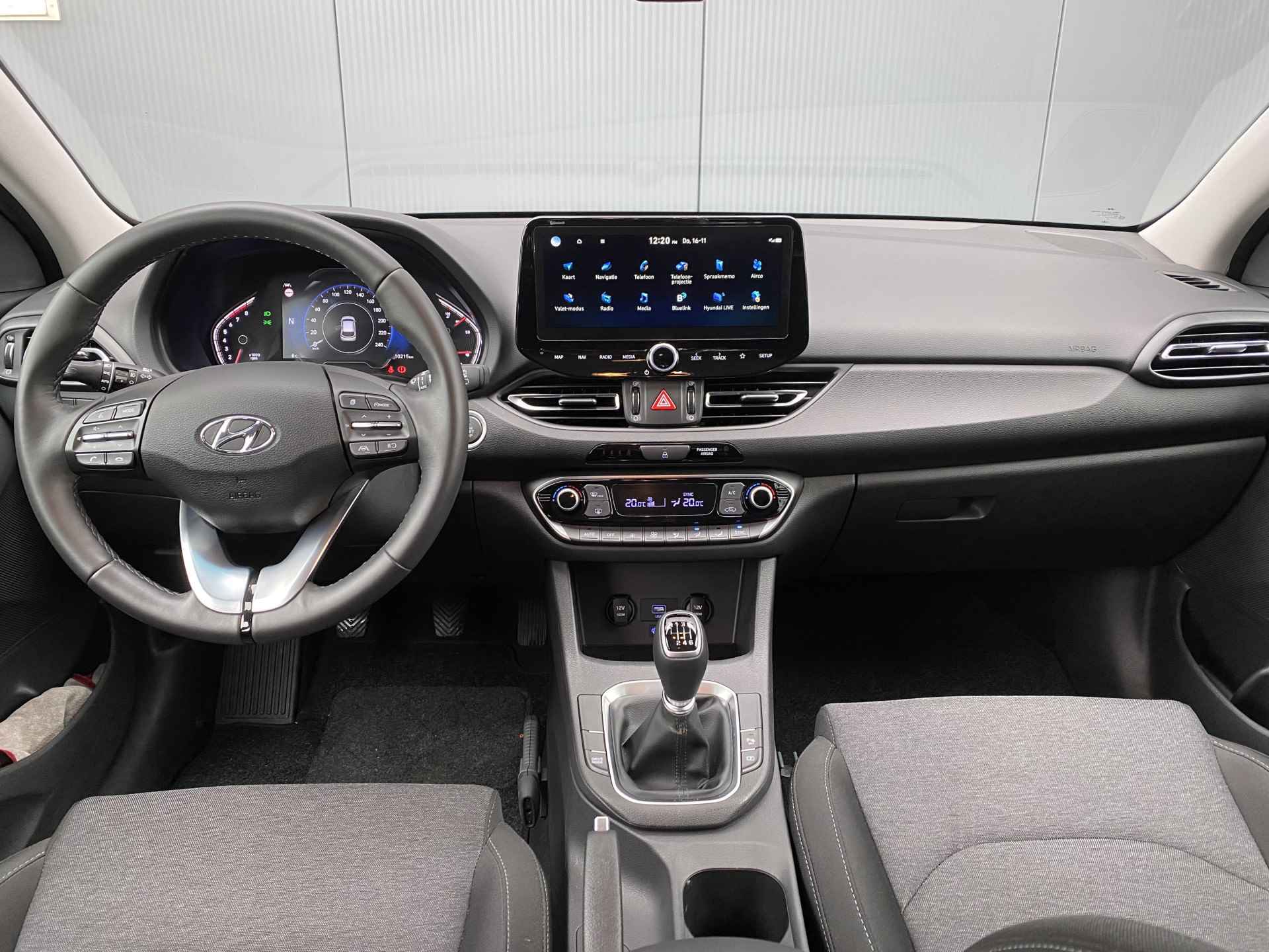 Hyundai i30 Wagon 1.0 T-GDI 120pk MHEV Comfort Smart | Camera | Climate | Keyless | NL. Auto | Full Led | Navigatie | 16" Lichtmetaal | Park - 22/29