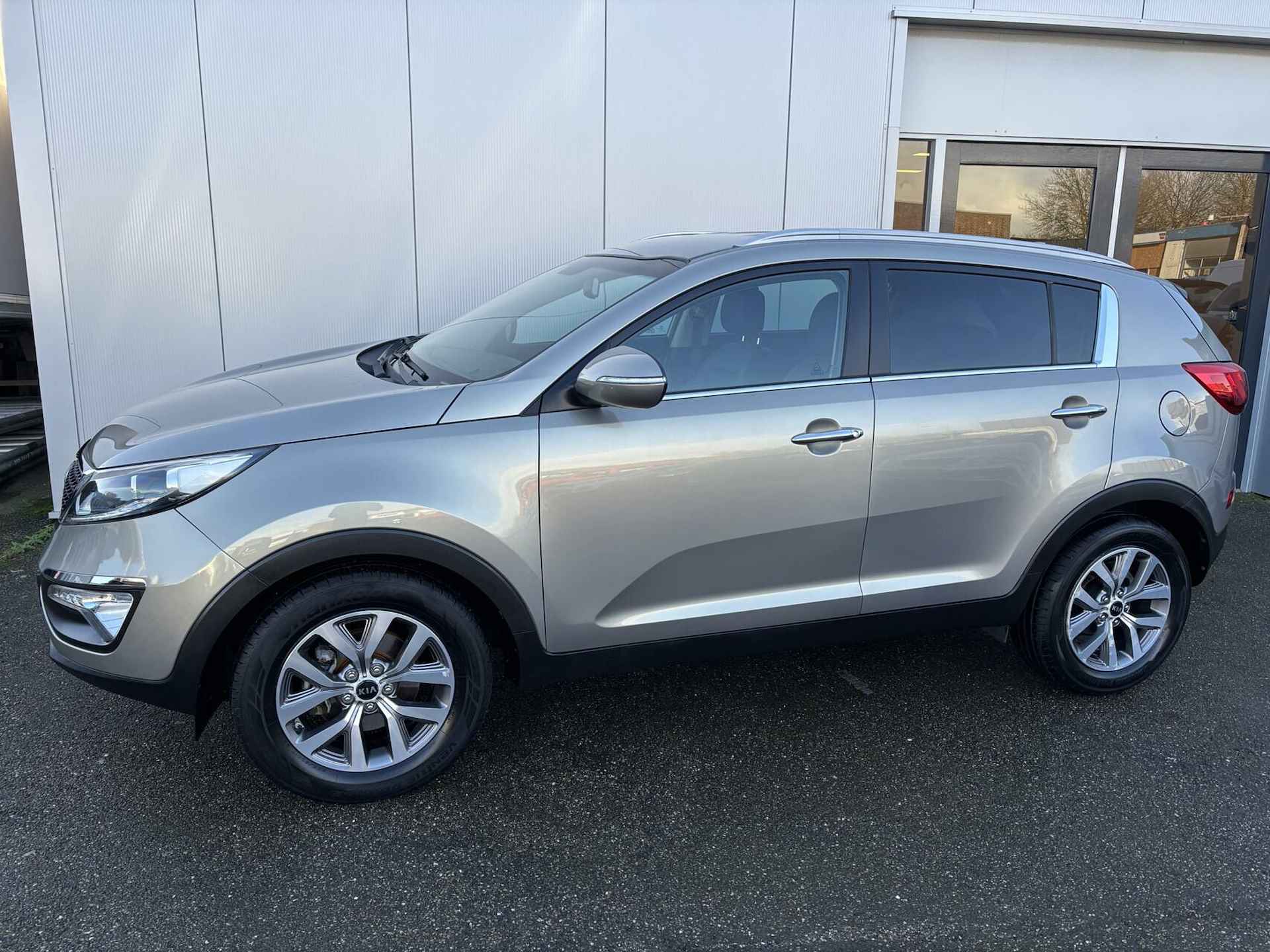 Kia Sportage 1.6 GDI X-treme ComfortLine | Leder | Navi | Camera | PDC - 9/37