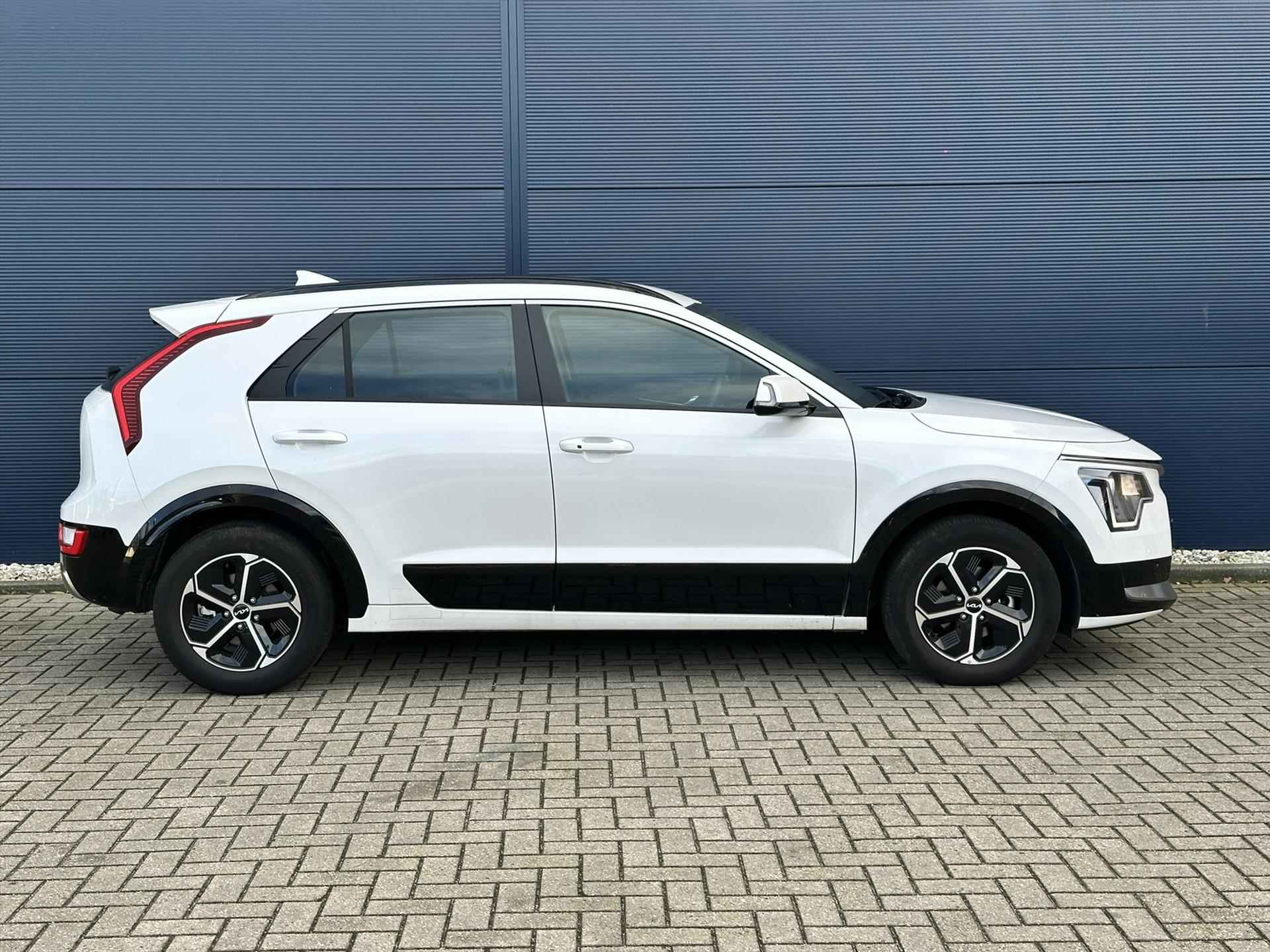 KIA Niro 1.6 GDi Hybrid 141pk DCT6 DynamicLine | Navigatie | Parkeer Camera | Adaptieve Cruise Control | - 7/36