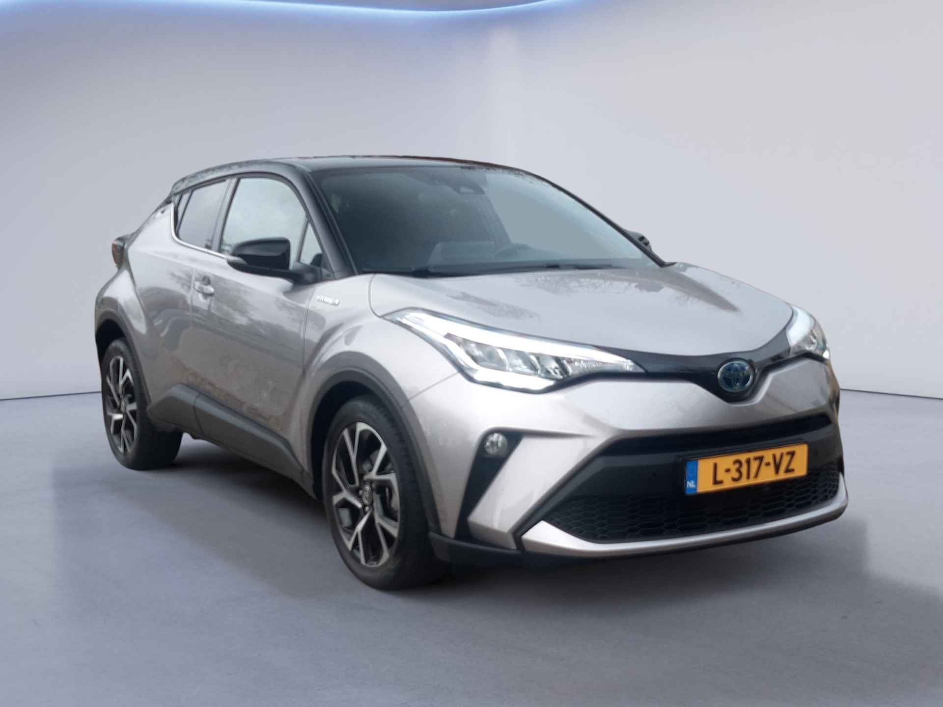 Toyota C-HR 1.8 Hybrid Style (98 PK) 2e-Eig, Toyota-Dealer-Onderh, 12-Mnd-BOVAG, NL-Auto, Navigatie/Apple-Carplay/Android-Auto, Adaptive-Cruisecontrol, Achteruitrijcamera, Keyless-Entry/Start, Parkeersensoren-V+A, Premium-Audio, DAB, Stoelverwarming, Licht-Zicht-Pakket, Lm-Velgen-18Inch, Privacy-Glas - 15/37