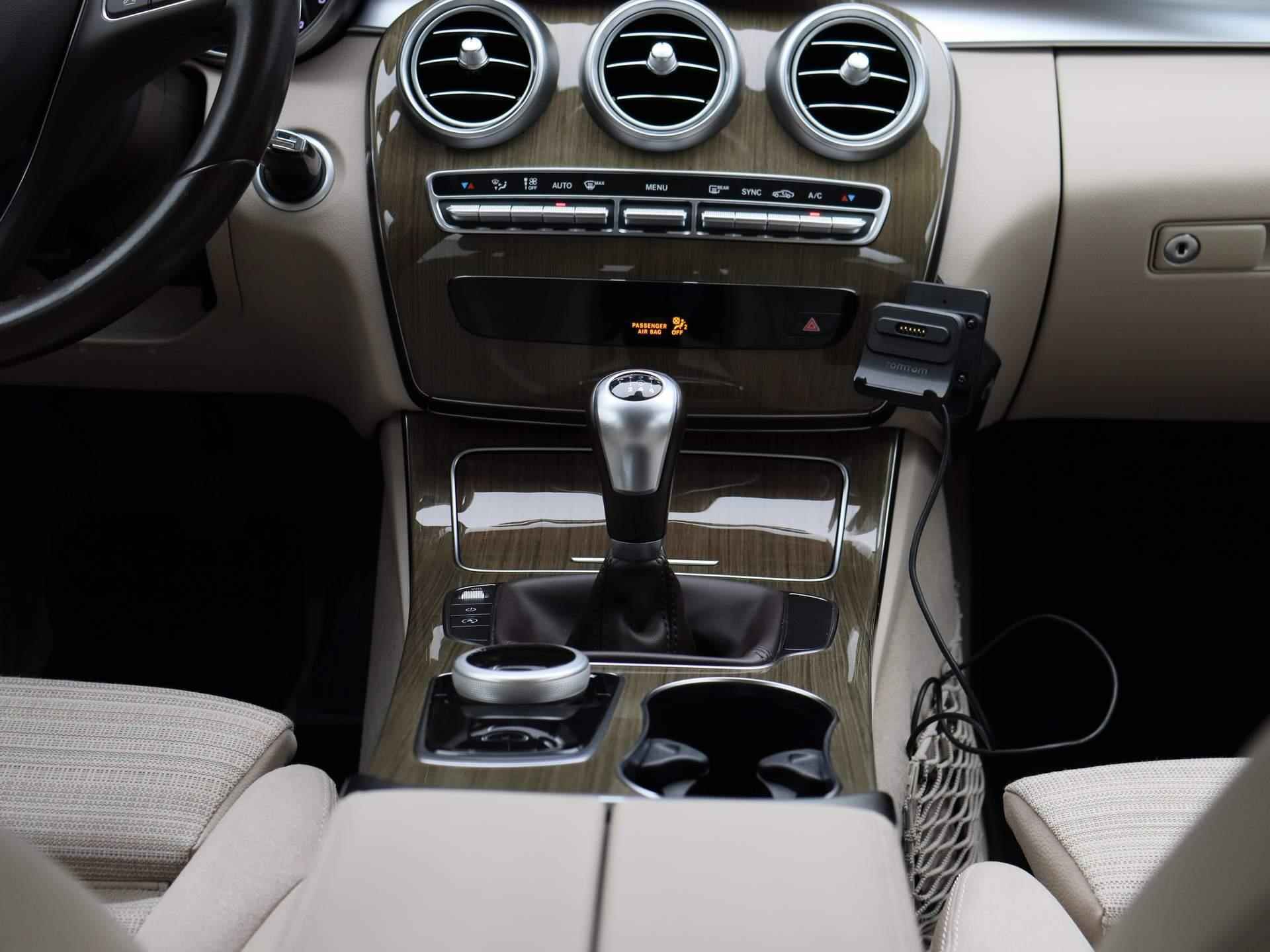 Mercedes-Benz C-klasse Estate 200 184PK | Half-Leder | Climate Control | 17" Lichtmetalen velgen - 11/37