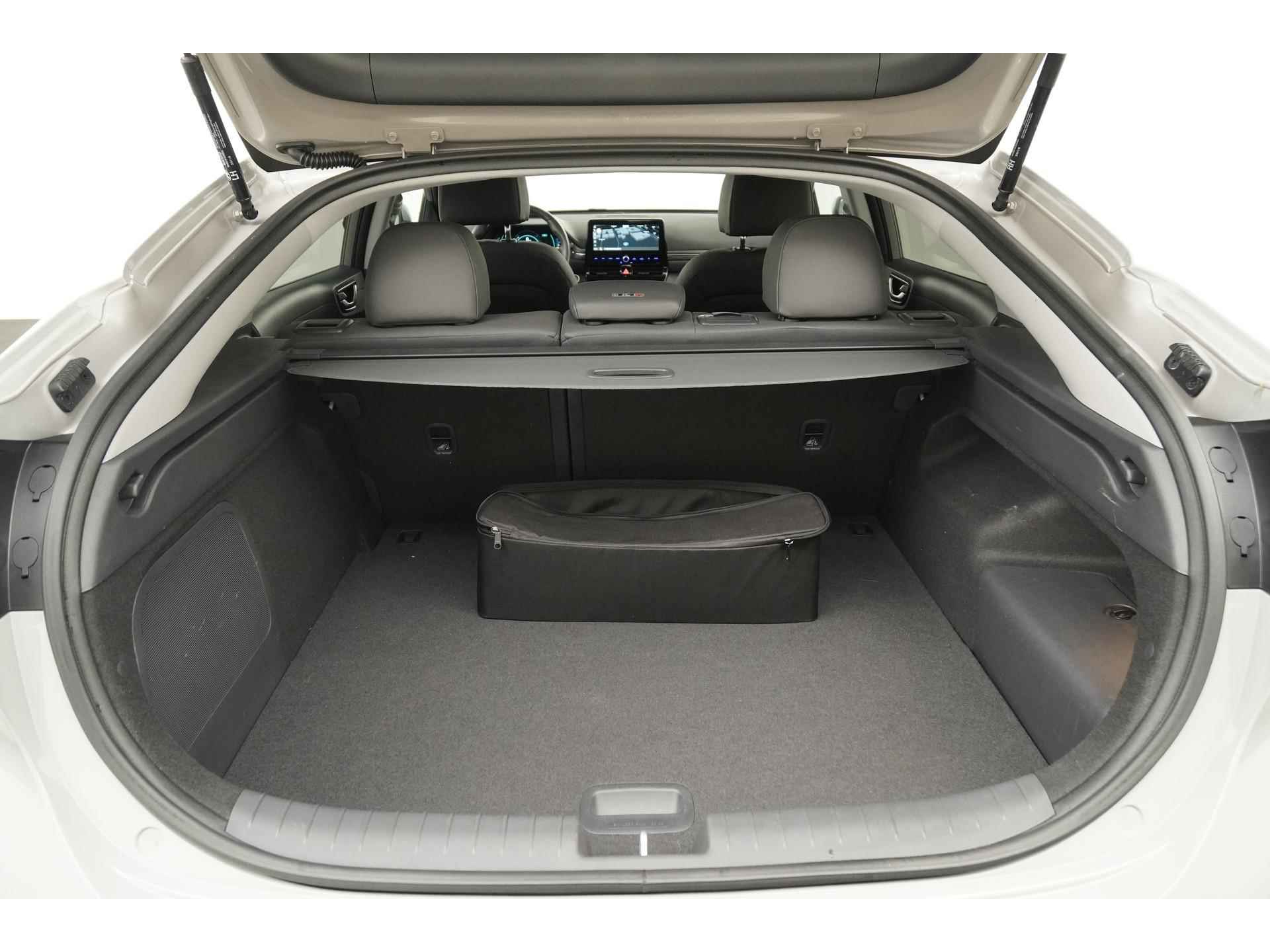 Hyundai IONIQ 1.6 GDi PHEV Premium Sky | Schuifdak | Plug-In | Zondag Open! - 26/50