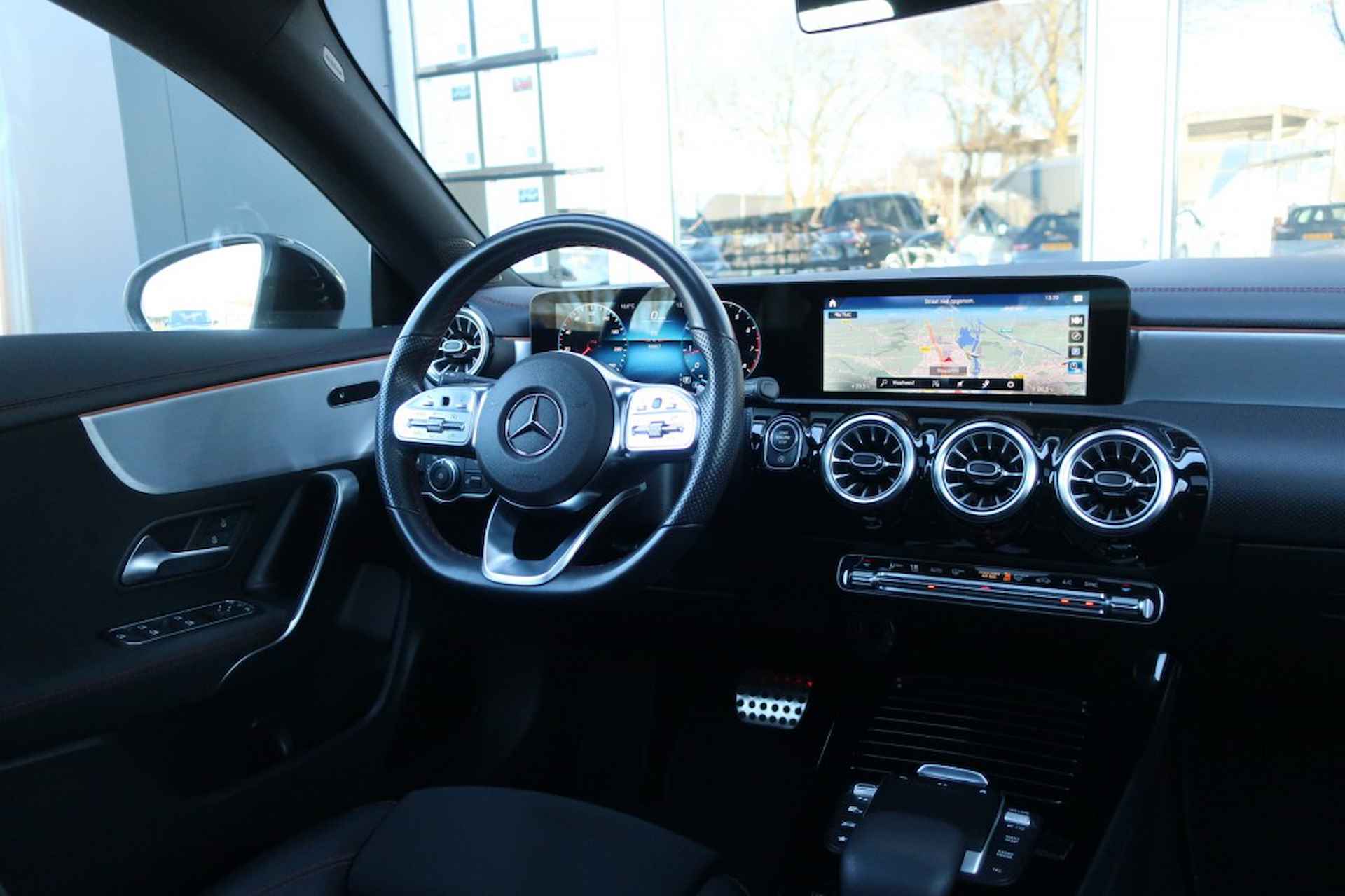 MERCEDES-BENZ Cla-klasse CLA200 AMG LINE, Apple Carplay/ Android Auto, Clima, LED Verlich - 20/36