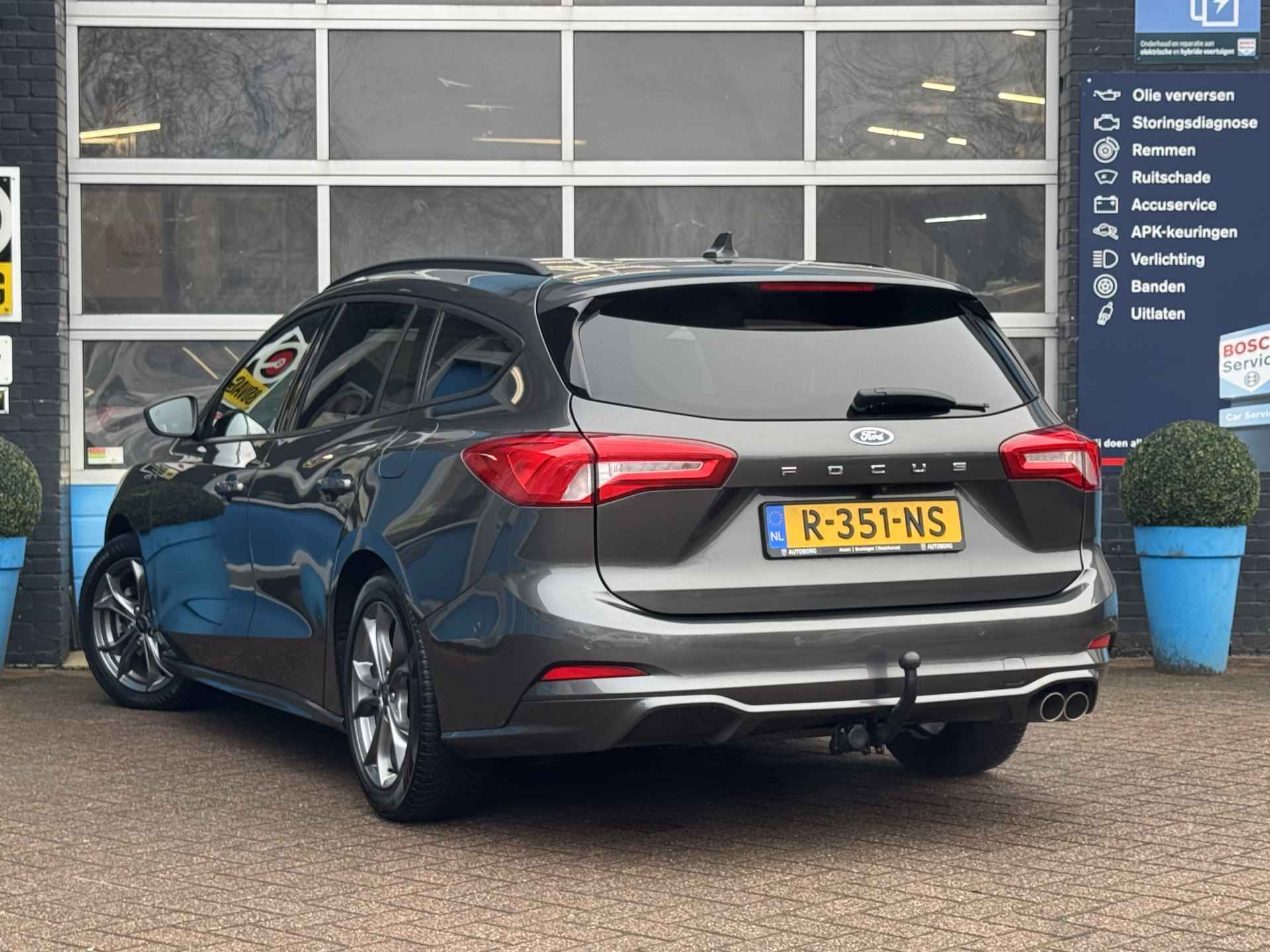 Ford FOCUS Wagon 1.0 EcoBoost Hybrid ST Line X Business | Trekhaak | Adaptive Cruise Control | Voorruitverwarming | Rijklaar + 12 Maand BOVAG Garantie - 4/41