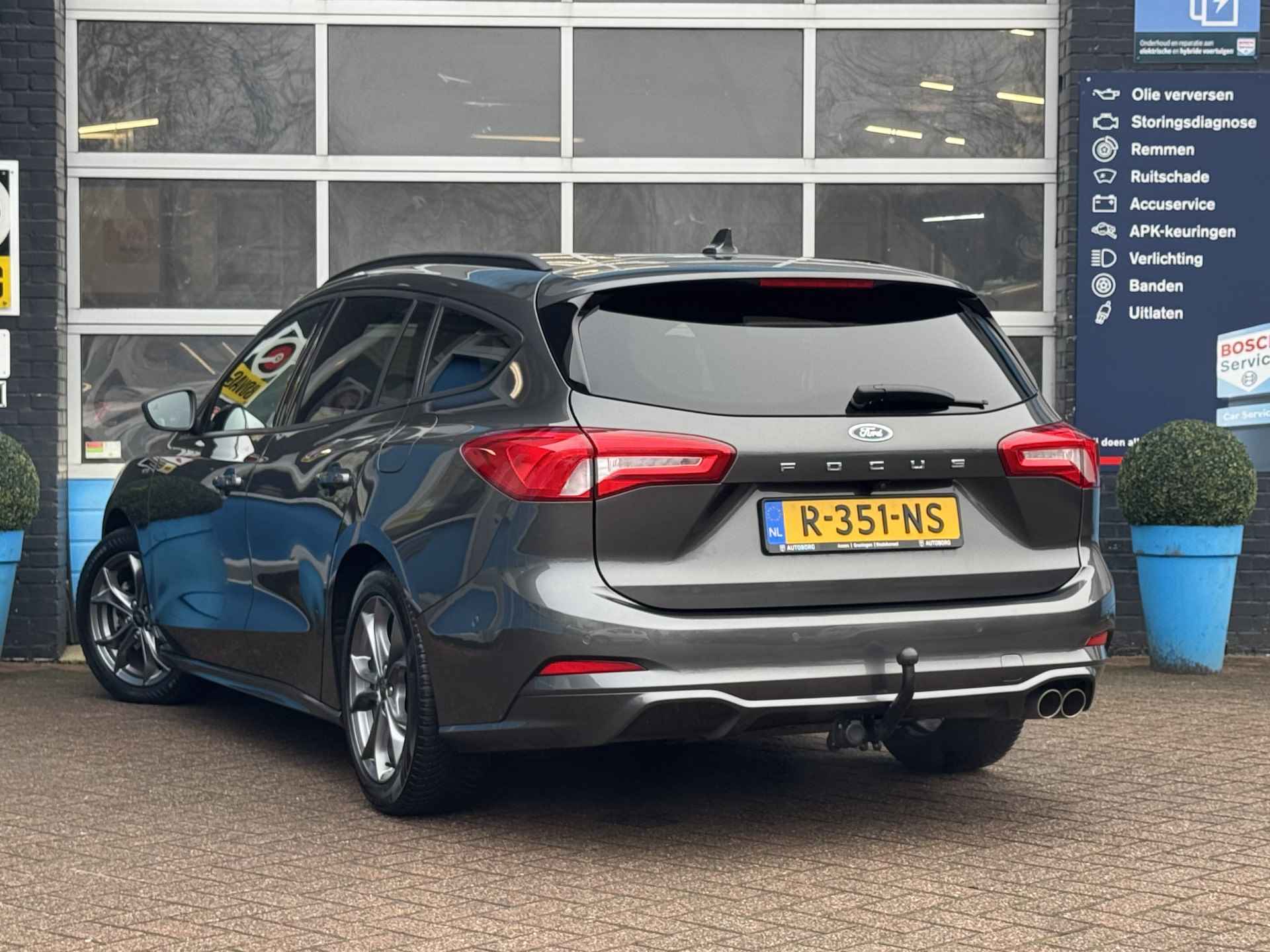 Ford FOCUS Wagon 1.0 EcoBoost Hybrid ST Line X Business | Trekhaak | Adaptive Cruise Control | Voorruitverwarming | Rijklaar + 12 Maand BOVAG Garantie - 36/41