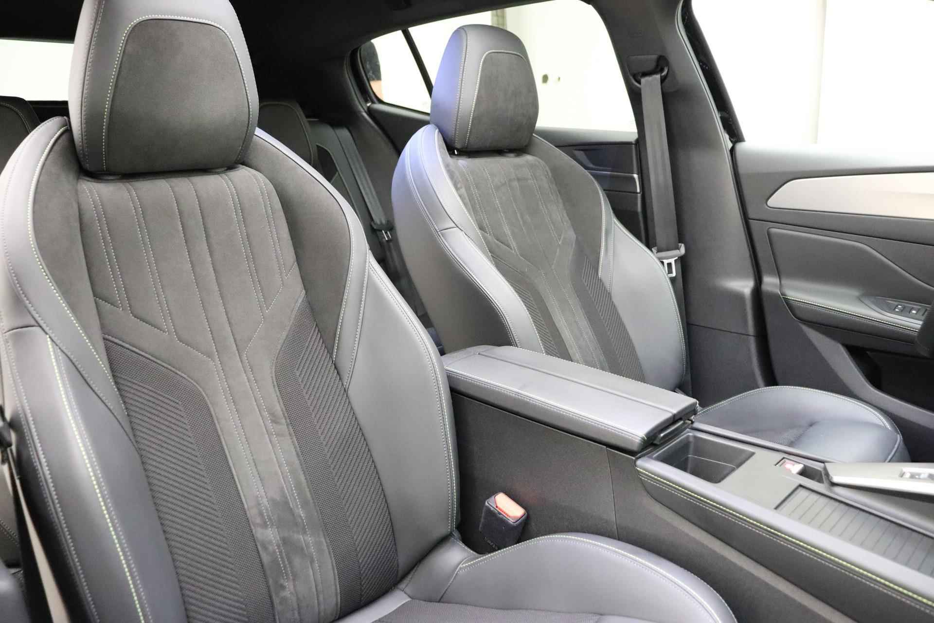 Peugeot 408 1.6 HYbrid GT 180 PK | Automaat | Panorama dak | Elektrische stoelen | Handsfree achterklep | Camera | Navigatie | Cruise Control | Voorraad - 11/40