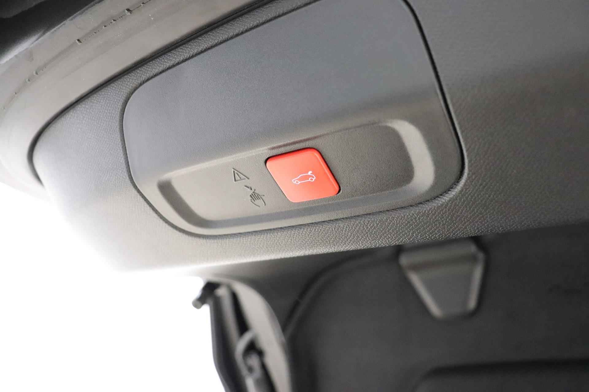 Peugeot 408 1.6 HYbrid GT 180 PK | Automaat | Panorama dak | Elektrische stoelen | Handsfree achterklep | Camera | Navigatie | Cruise Control | Voorraad - 14/40