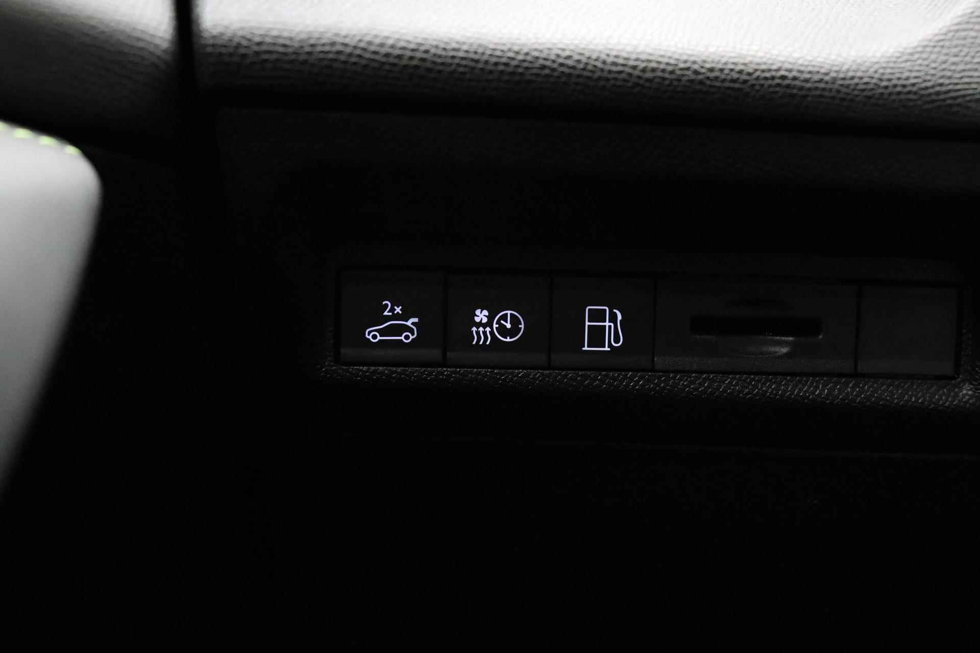 Peugeot 408 1.6 HYbrid GT 180 PK | Automaat | Panorama dak | Elektrische stoelen | Handsfree achterklep | Camera | Navigatie | Cruise Control | Voorraad - 33/40