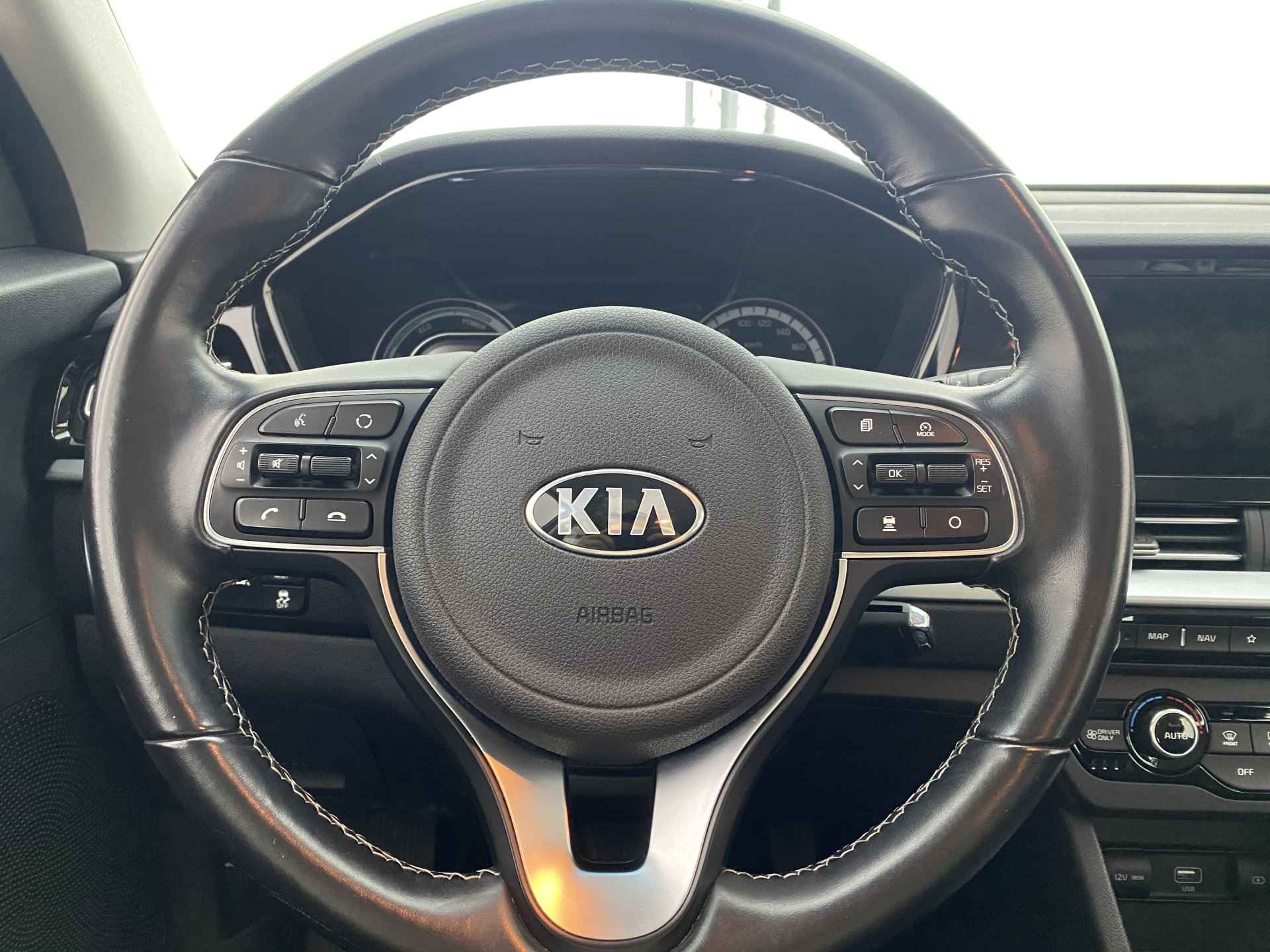 Kia Niro 1.6 GDi Hybrid DynamicLine Automaat | Apple Carplay | Navi | ACC | DAB | Climate Control | 141 Pk | - 14/35