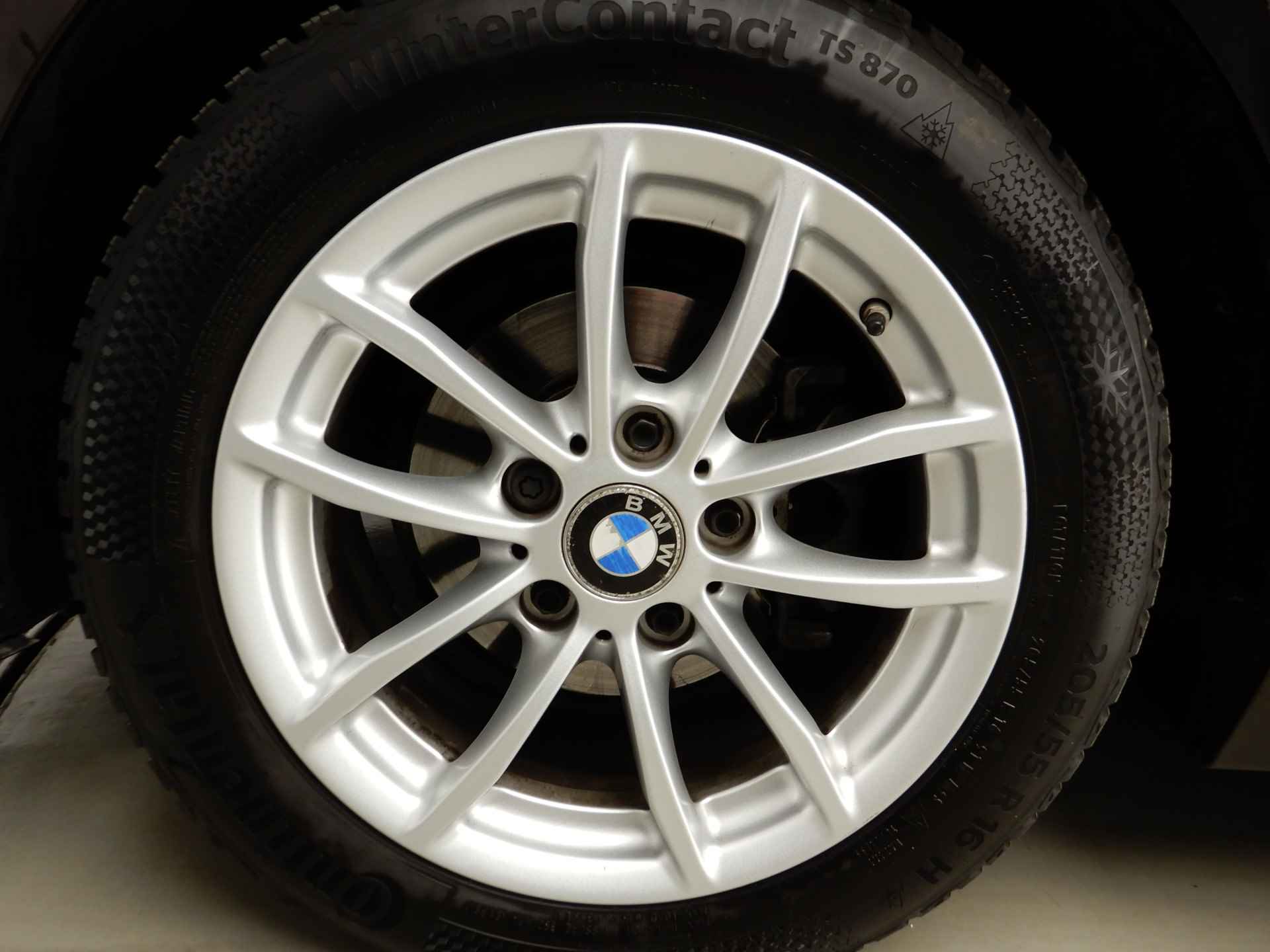 BMW 1 Serie 5-deurs 116i LED / Navigatie / Servo / Clima / PDC / Cruise controle / Alu 16 inch - 33/33