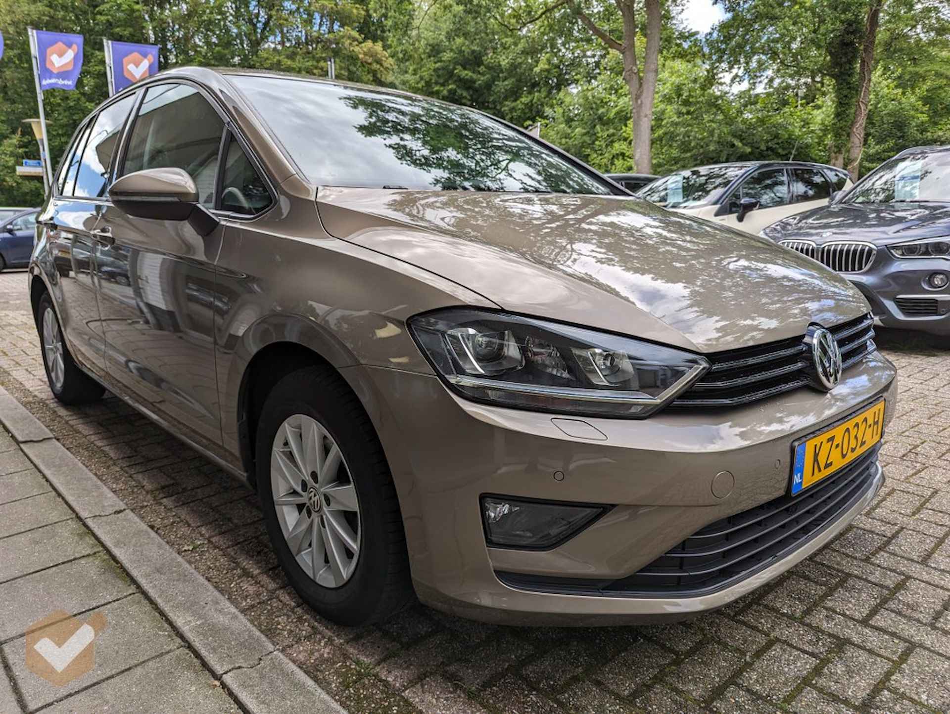 VOLKSWAGEN Golf Sportsvan 1.2 TSI Business Edition Automaat NL-Auto *Geen Afl. kosten* - 9/55