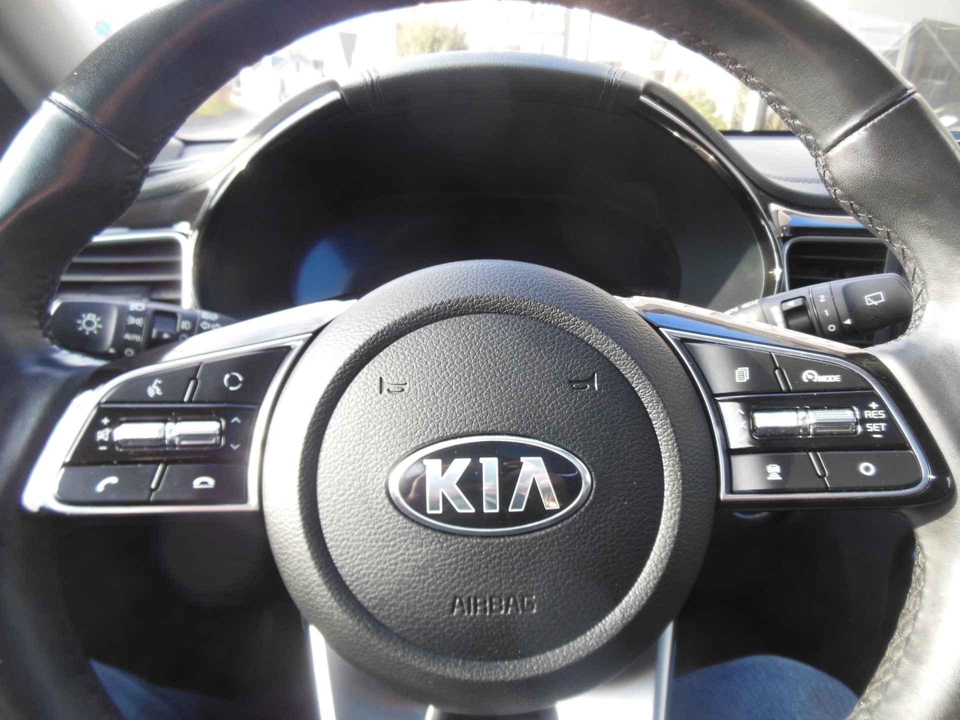 Kia Ceed Sportswagon 1.6 GDI PHEV ExecutiveLine 12 maanden bovag garantie trekhaak panoramadak  plug in carplay - 21/28