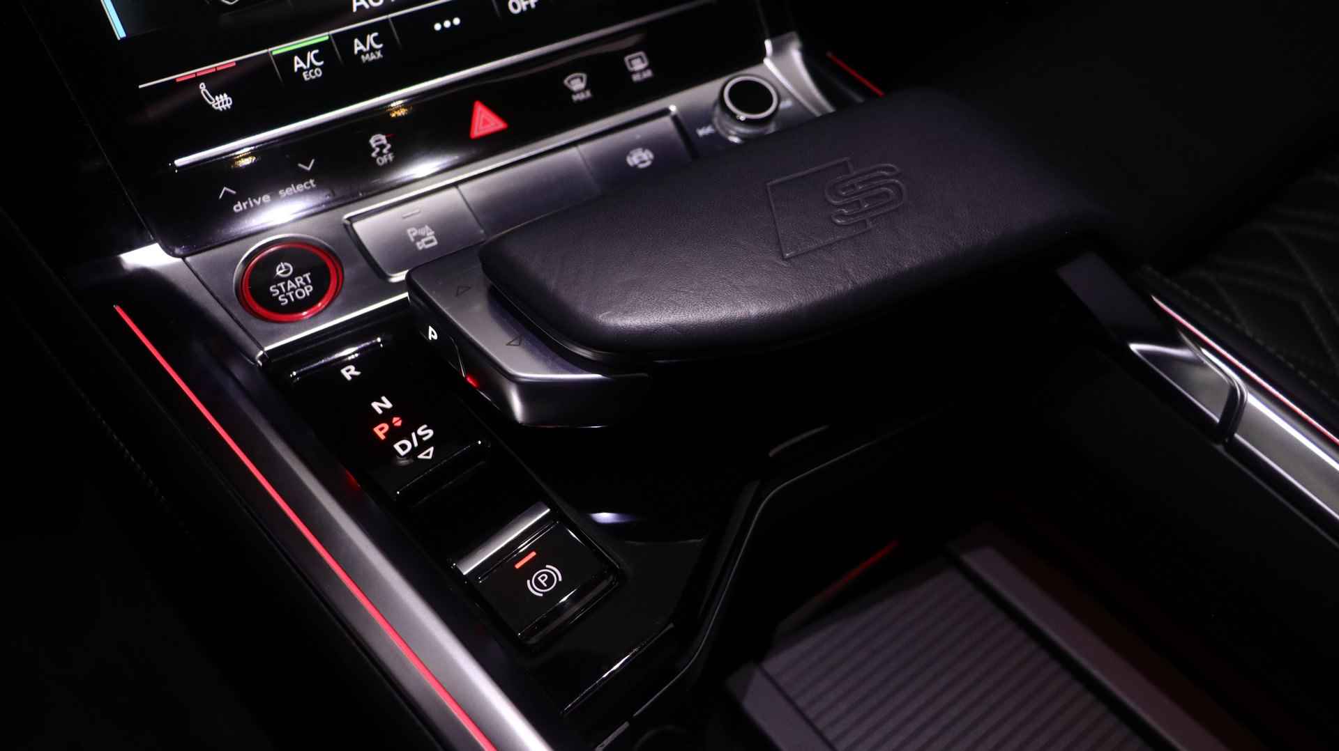 Audi e-tron Sportback S Quattro | 503PK | Panoramadak | Sportstoelen Plus | Matrix LED - 31/34