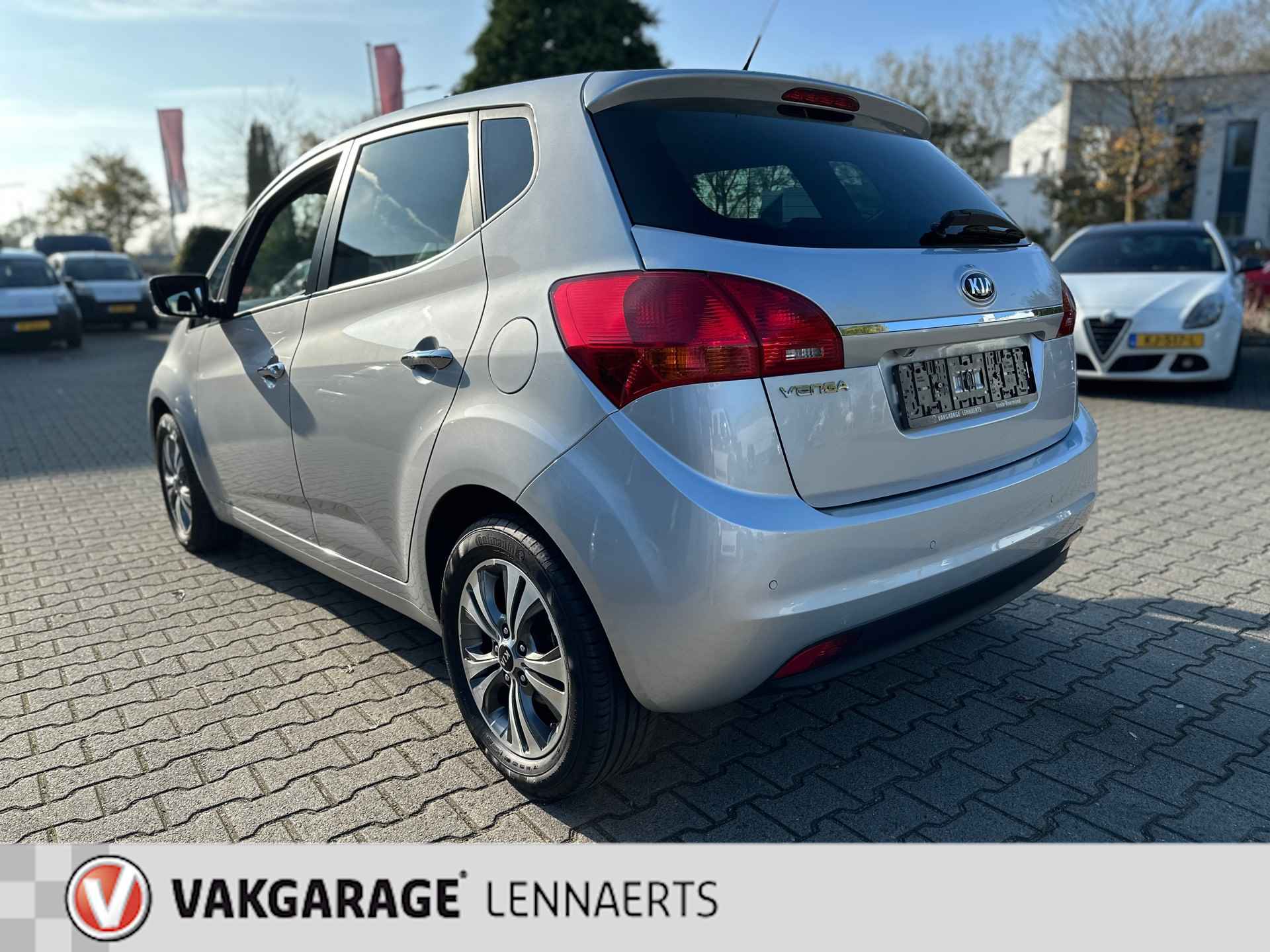 Kia Venga 1.6 CVVT DynamicPLusLine Automaat (RIJKLAARPRIJS/BOVAG) - 9/28