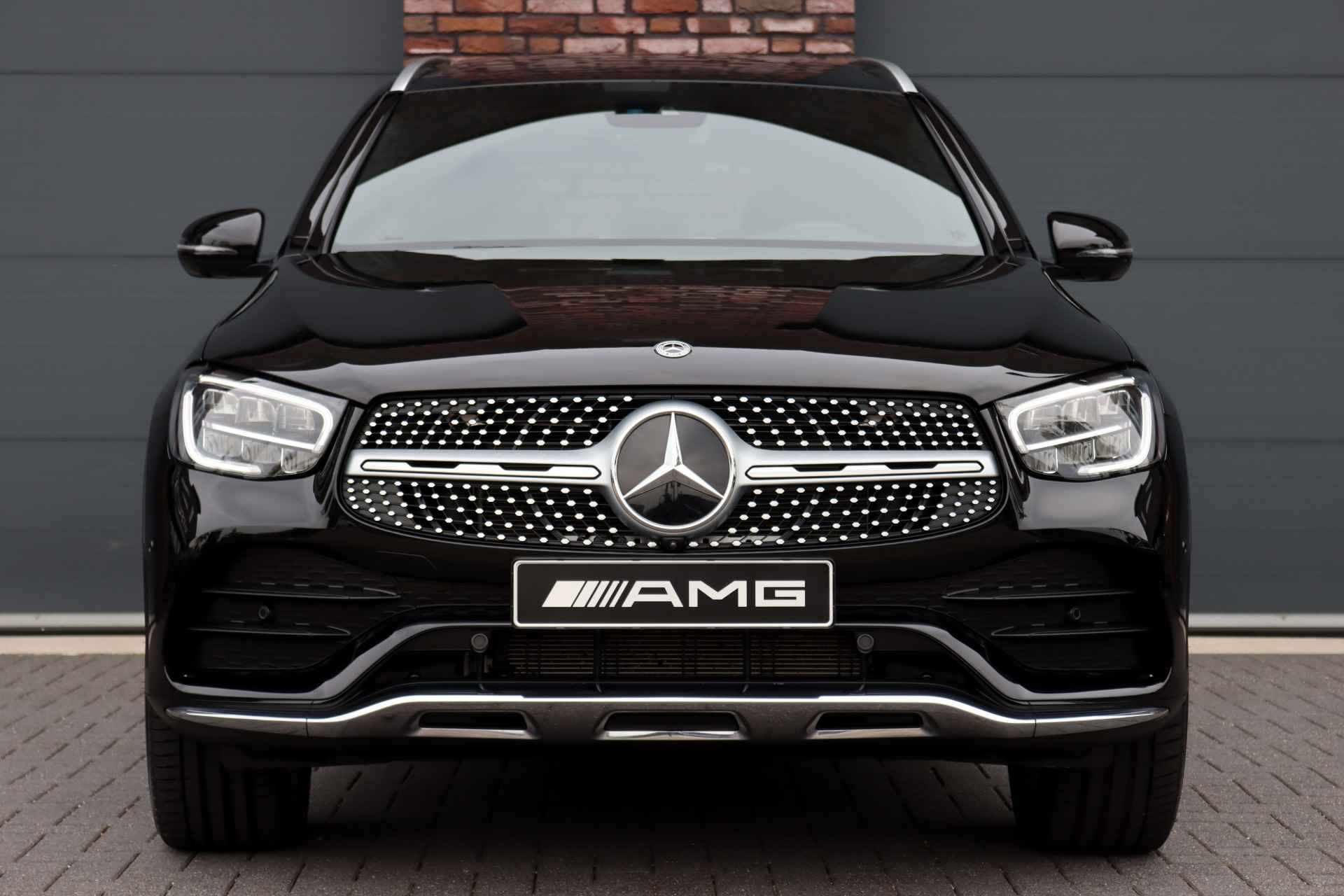 Mercedes-Benz GLC 300de 4-MATIC AMG Line Aut9 | Panoramadak | Distronic+ | Surround Camera | Keyless Go | DAB | Stoelverwarming | Sfeerverlichting | Parkeerassistent | - 14/45