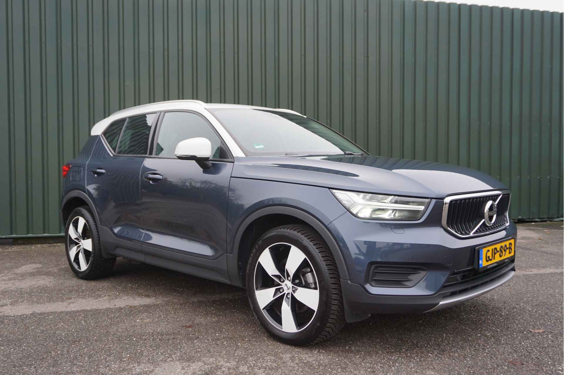 Volvo XC40 2.0 B4 200pk Hybrid + Navi/ Cruise/ LED/ Camera/ All season/ Garantie! - 4/43