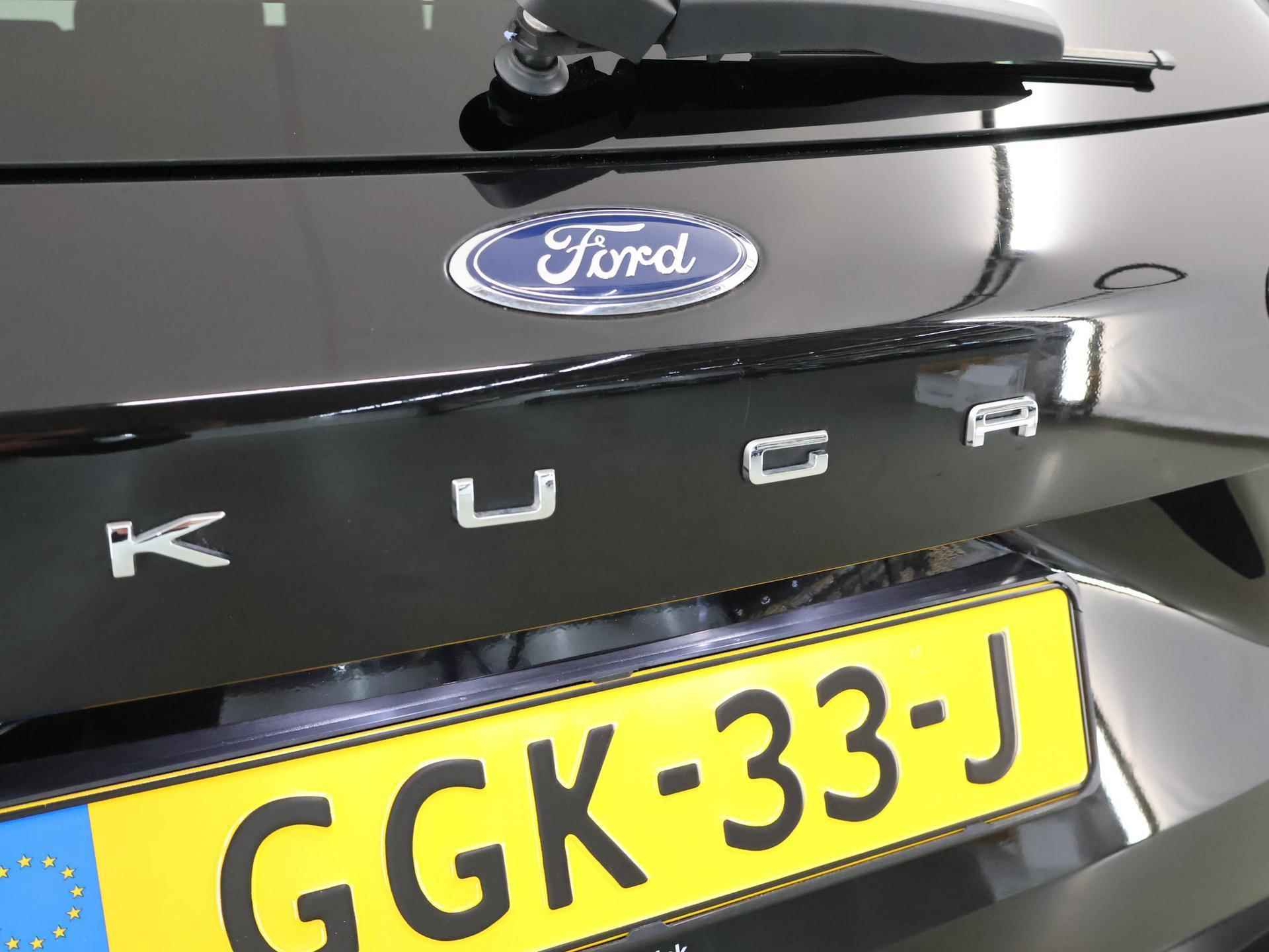 Ford Kuga 2.5 PHEV Titanium | Winterpack | Climate Control | Navigatie | Parkeerhulp | - 40/42