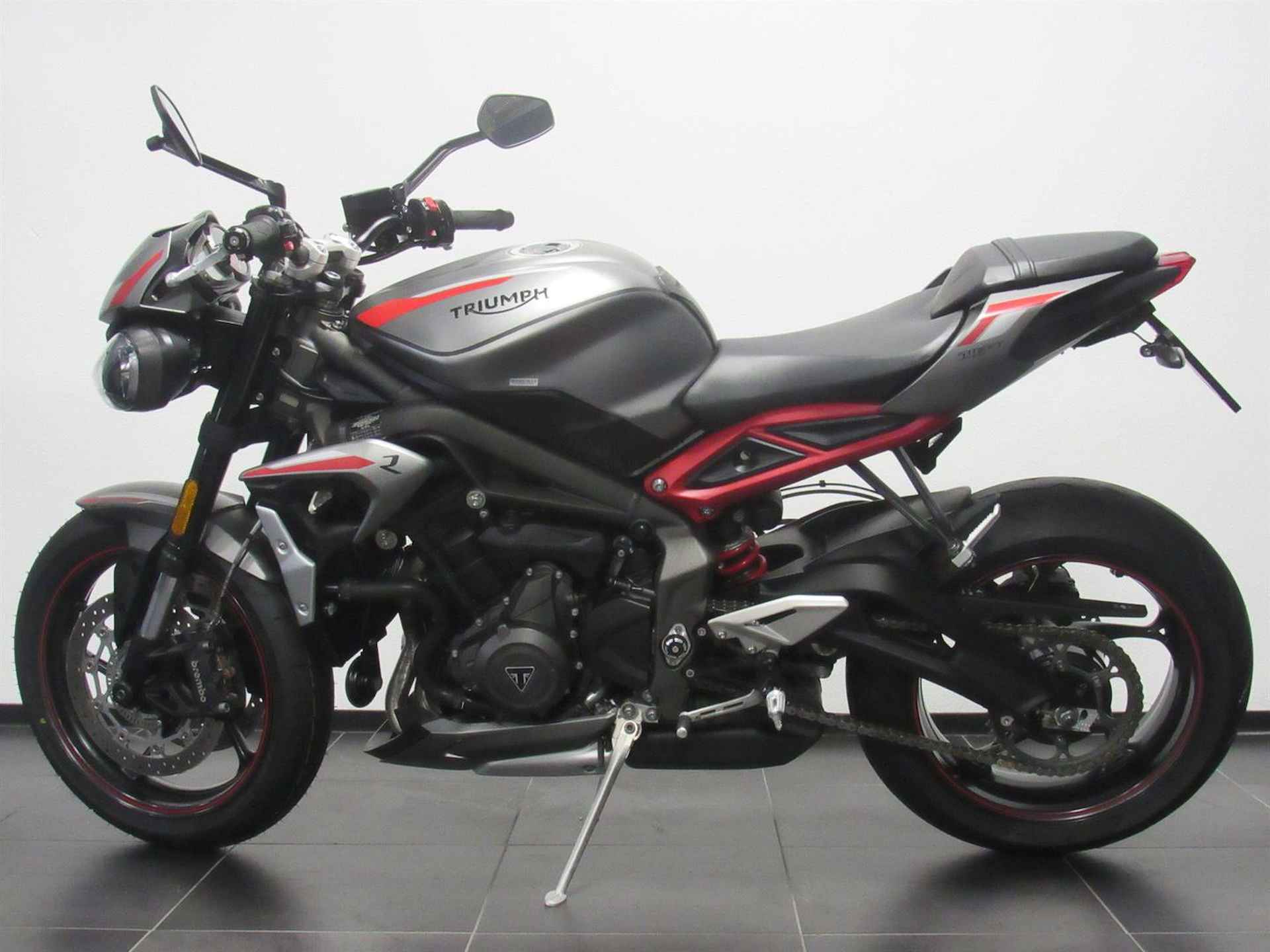 Triumph STREET TRIPLE R - 2020 - 4/14