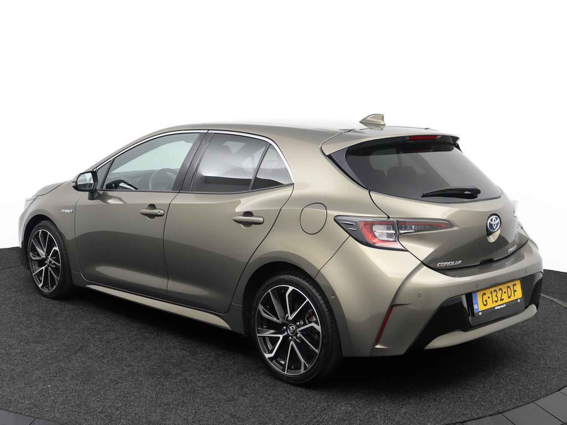 Toyota Corolla 1.8 Hybrid Executive | Leer | Dodehoek detectie | Fullmap navigatie |Apple carplay/Android auto | - 11/49