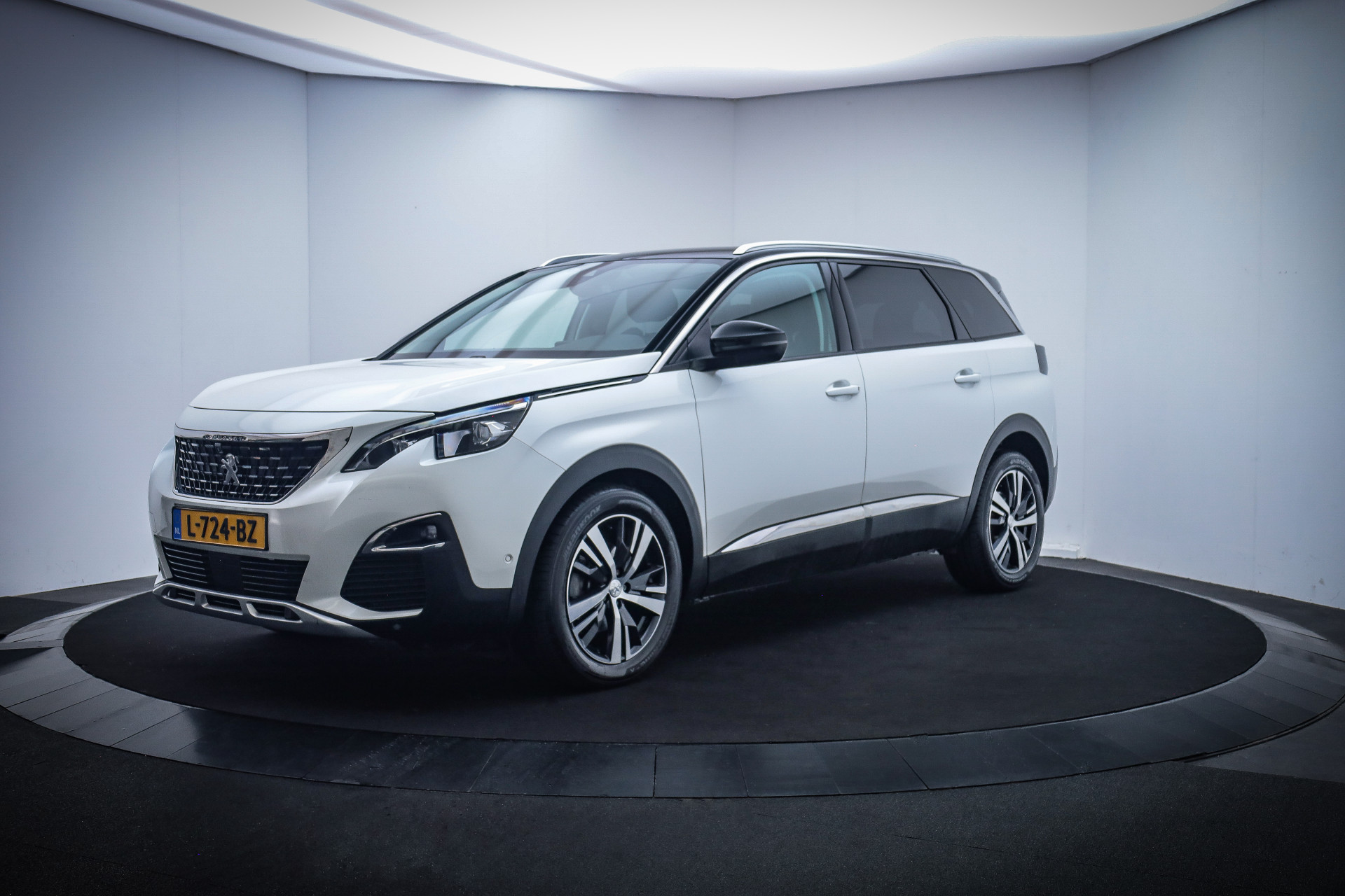 Peugeot 5008 1.6T Aut. 7P ALLURE FULL LED/MEMORY/360 CAM/STOELVERW.+MASSAGE/CARPLAY/DAB+/CLIMA/CRUISE/PDC V+A/LMV 18''