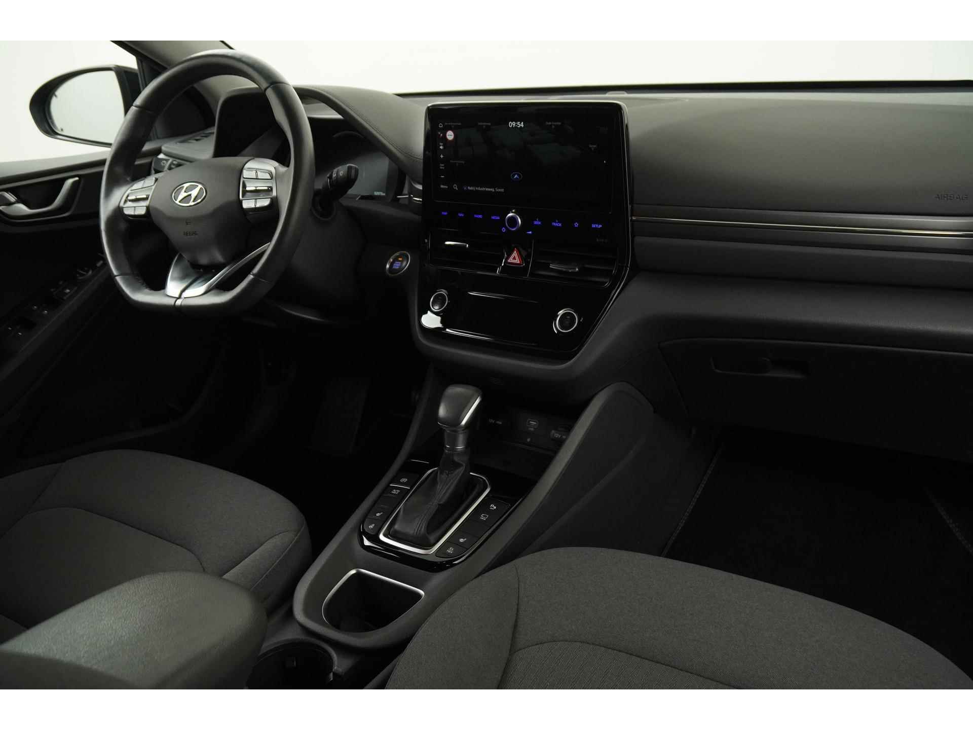 Hyundai IONIQ 1.6 GDi PHEV Style | Head Up | Stuur & Stoelverwarming | Zondag Open! - 2/40