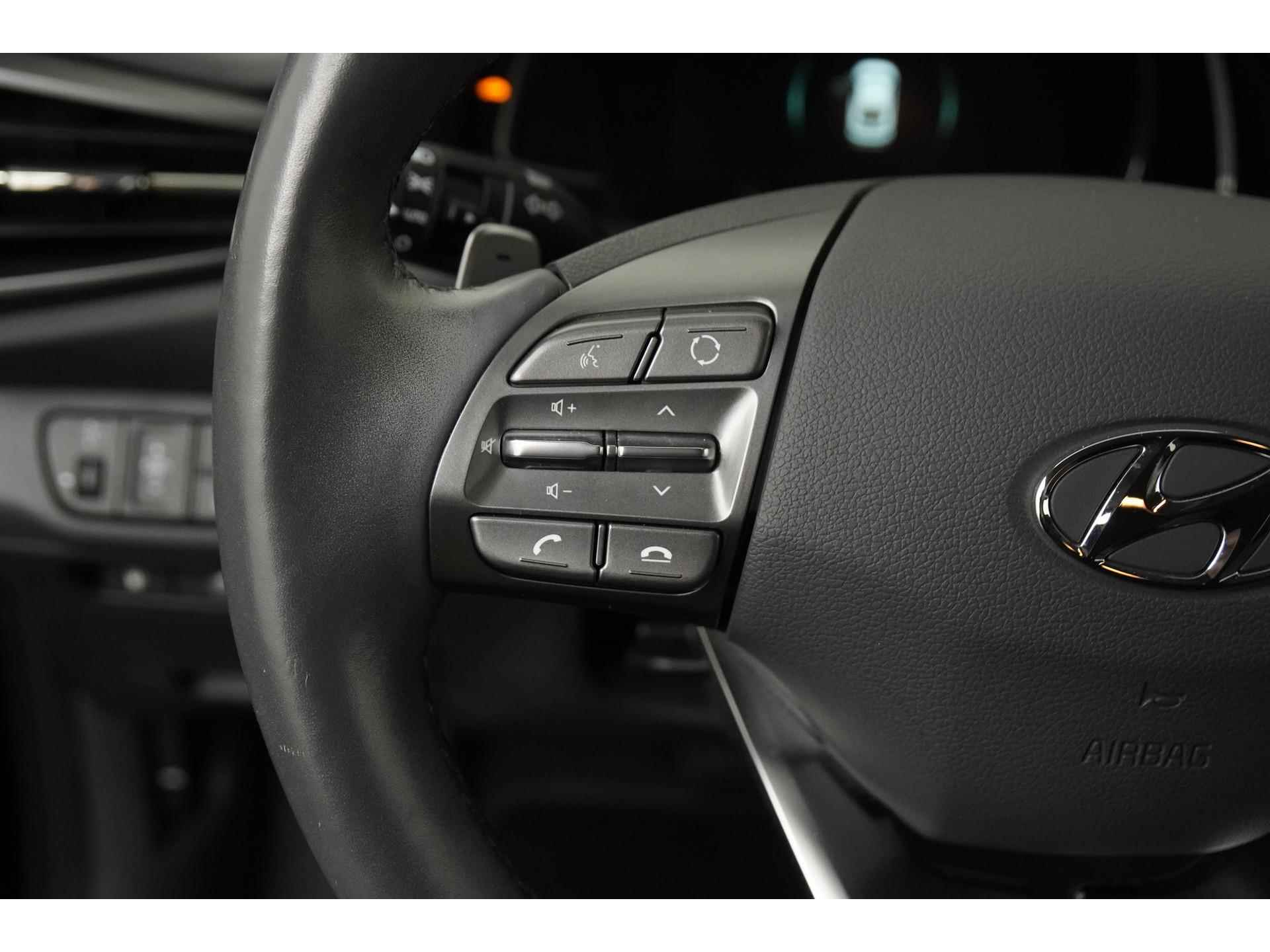 Hyundai IONIQ 1.6 GDi PHEV Style | Head Up | Stuur & Stoelverwarming | Zondag Open! - 8/40