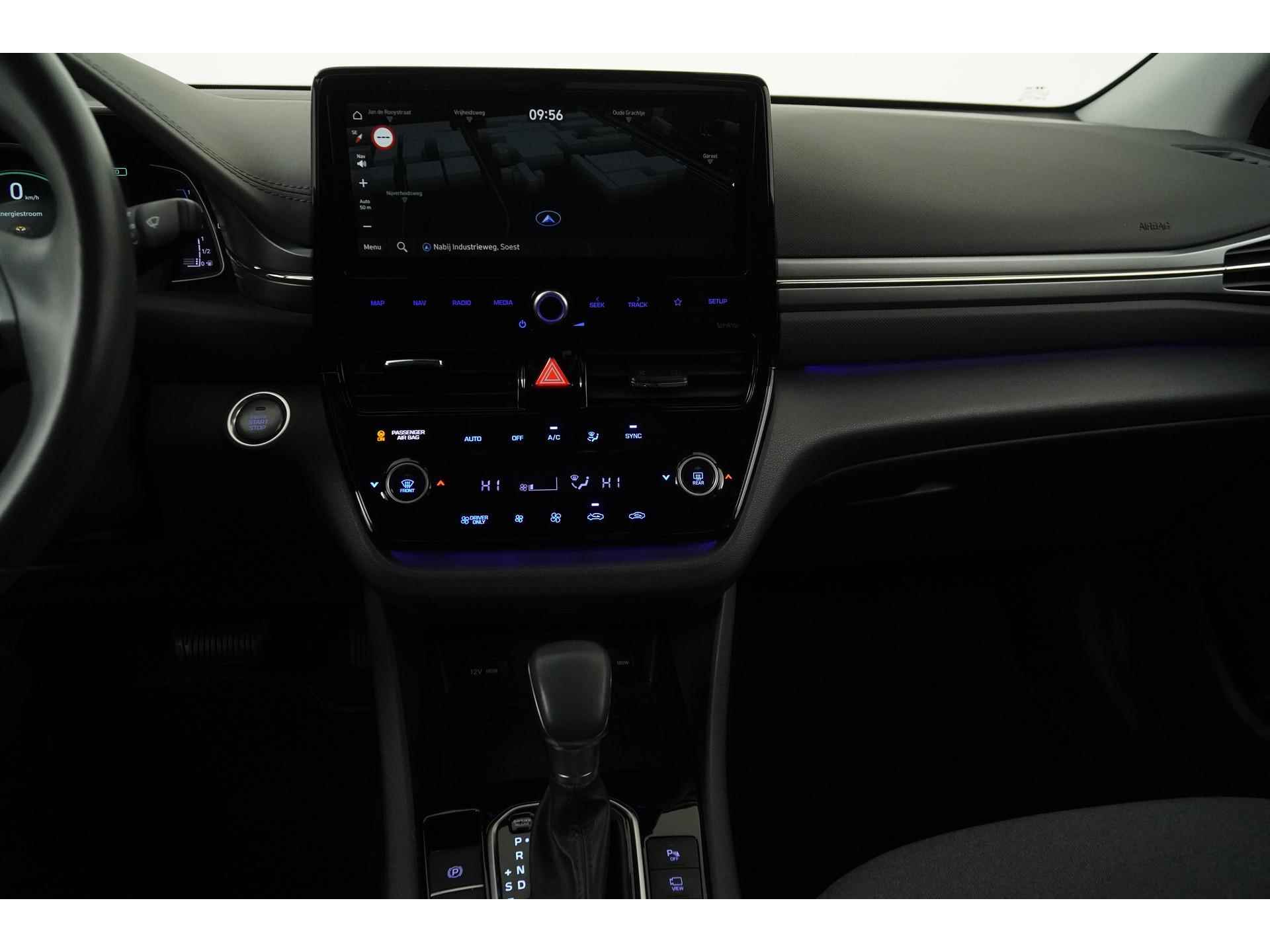Hyundai IONIQ 1.6 GDi PHEV Style | Head Up | Stuur & Stoelverwarming | Zondag Open! - 11/40