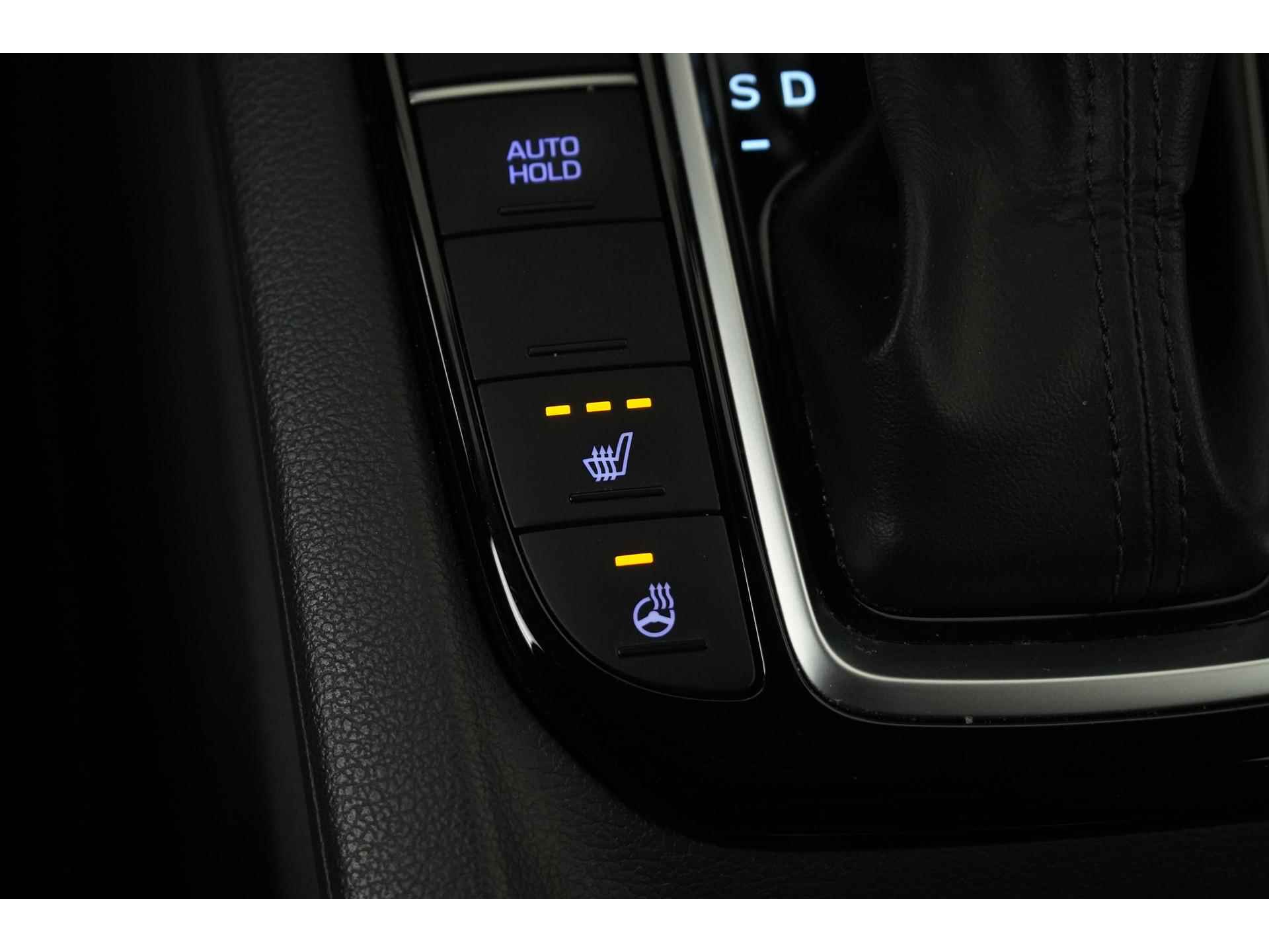 Hyundai IONIQ 1.6 GDi PHEV Style | Head Up | Stuur & Stoelverwarming | Zondag Open! - 13/40
